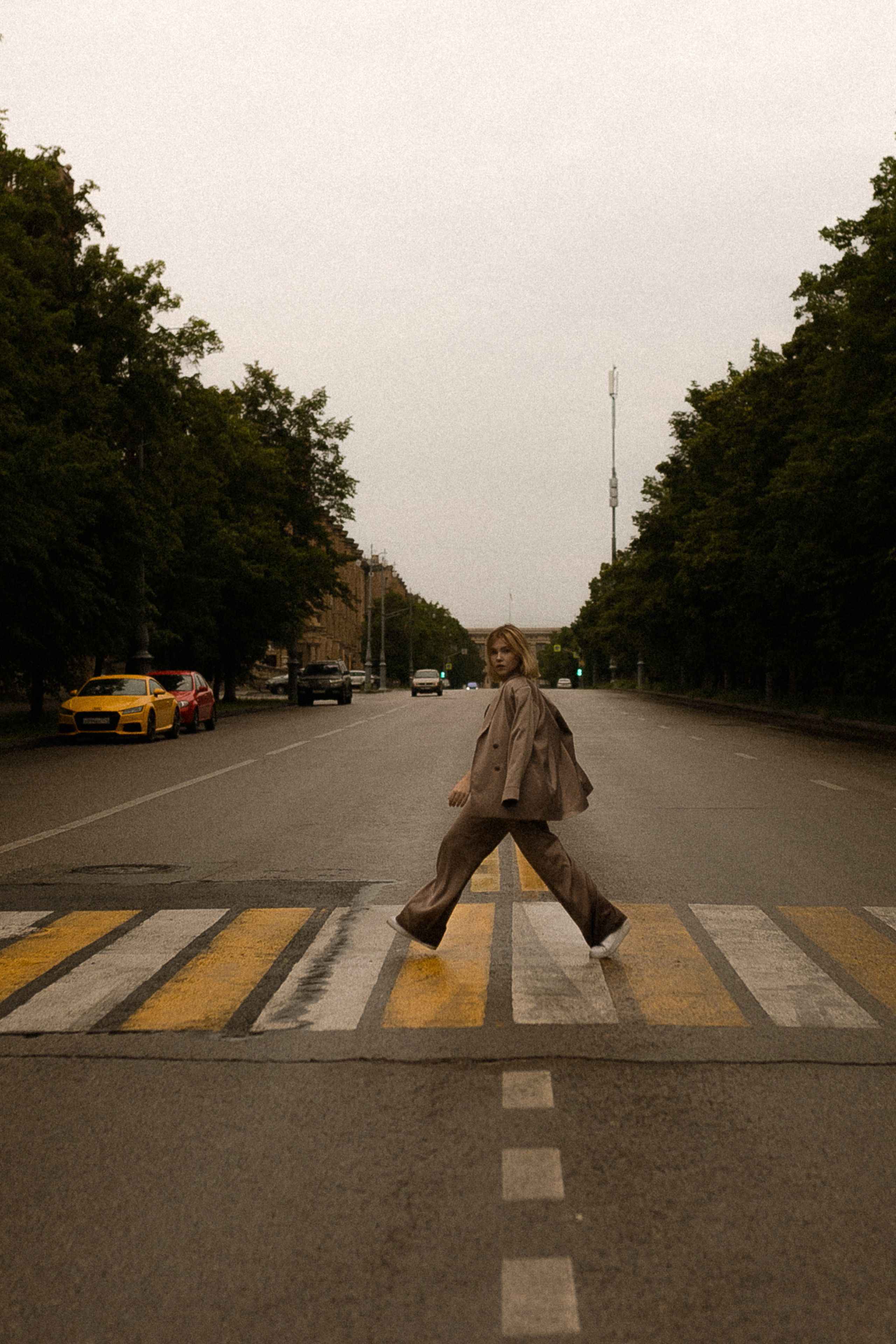 Дарья и дождь. Фотограф в Москве