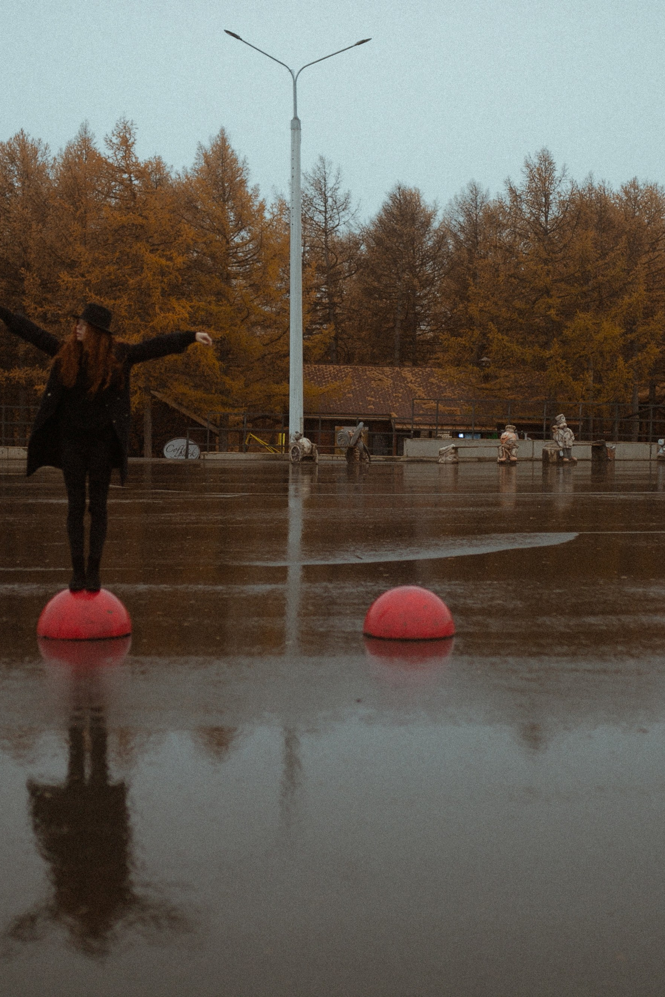 Полина. Шляпа. Дождь. Фотограф в Москве