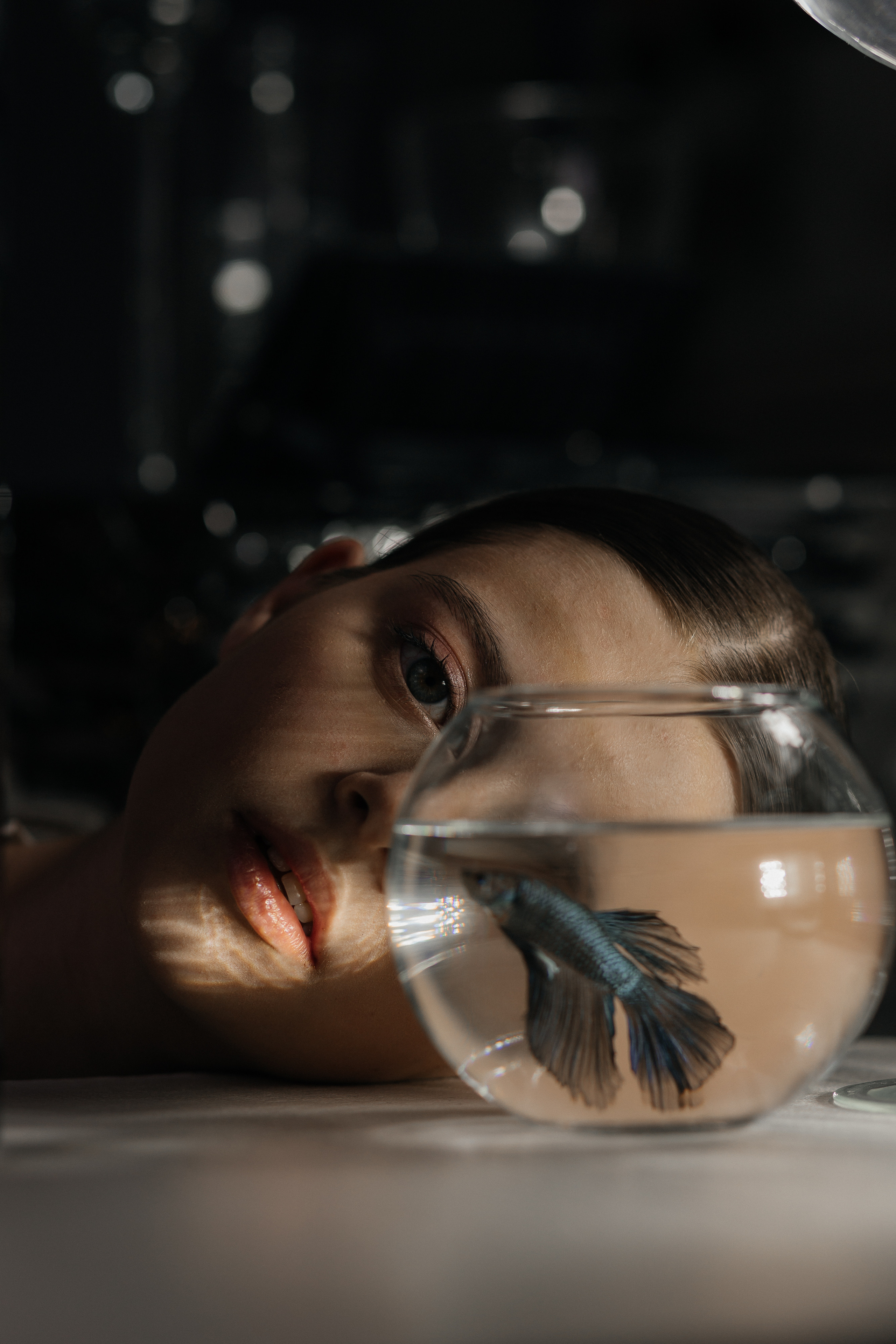 Проект с рыбками для модельного агенства. Фотограф в Москве