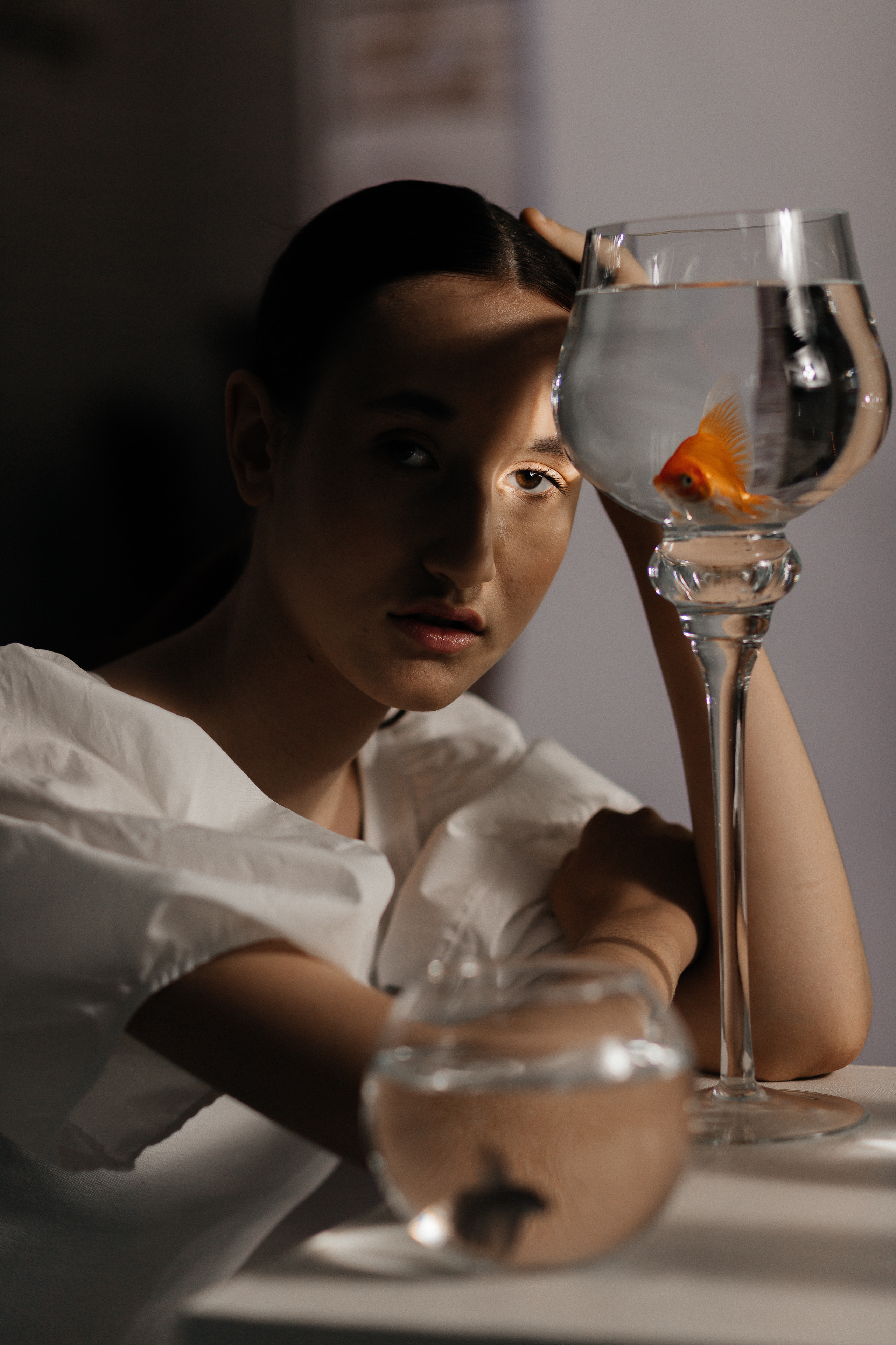 Проект с рыбками для модельного агенства. Фотограф в Москве