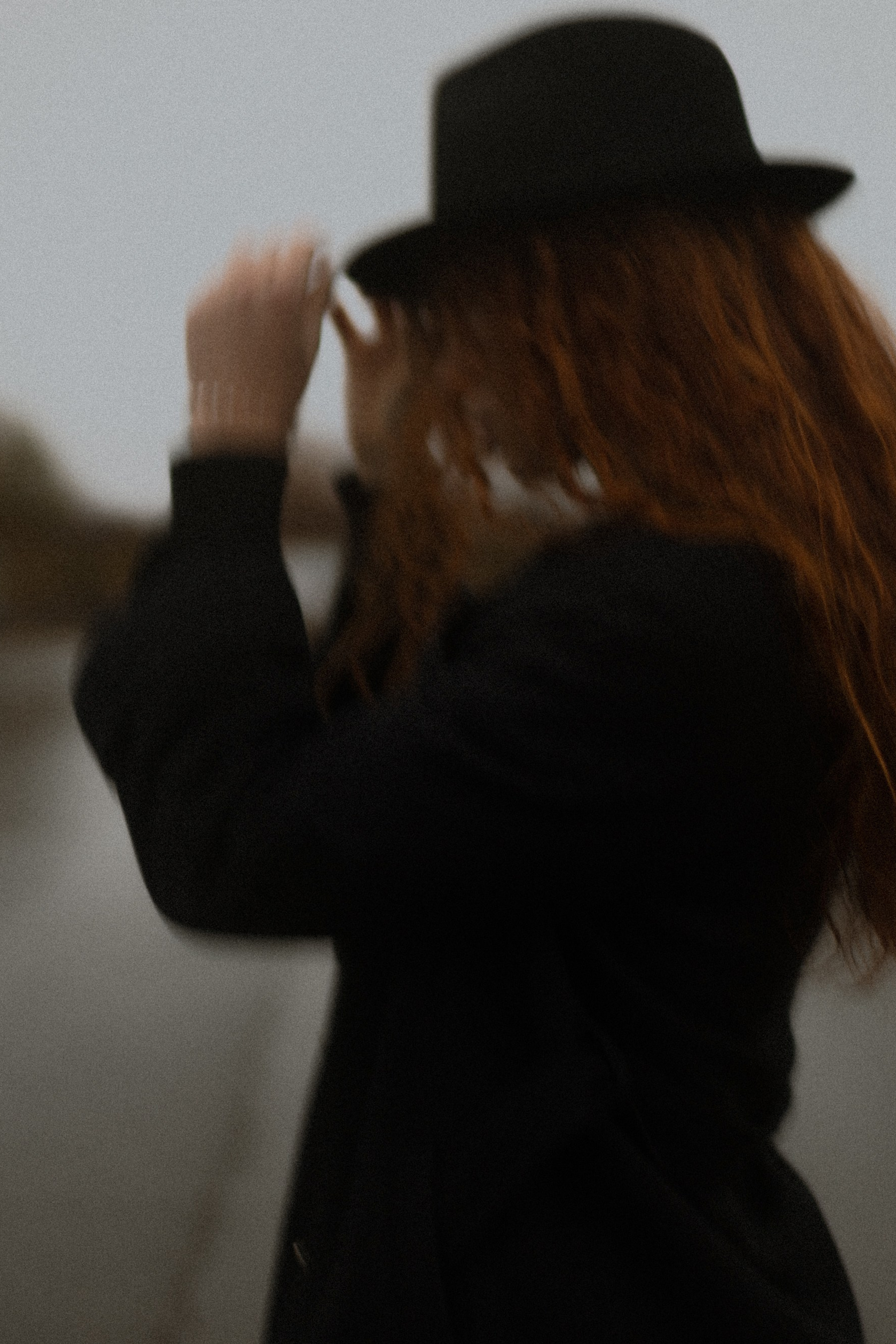 Полина. Шляпа. Дождь. Фотограф в Москве