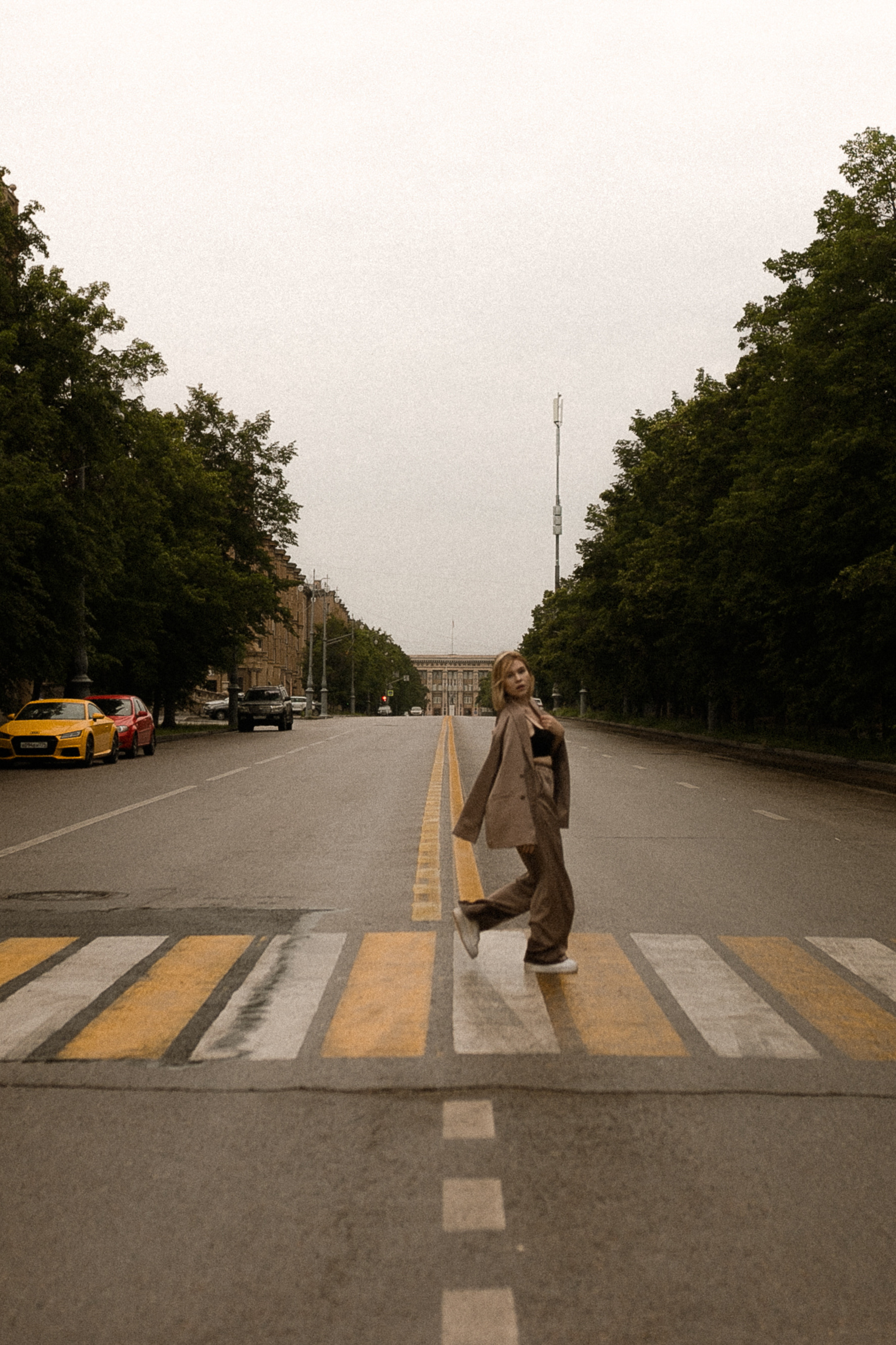 Дарья и дождь. Фотограф в Москве