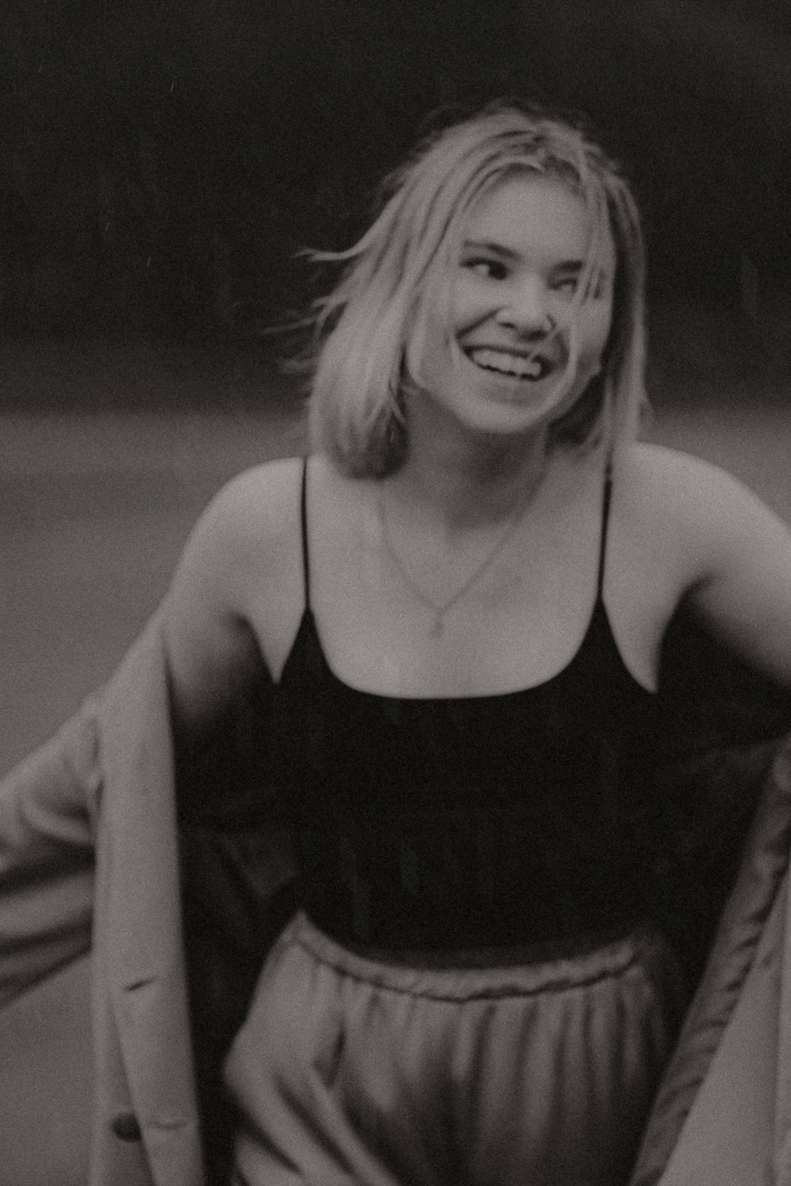 Дарья и дождь. Фотограф в Москве