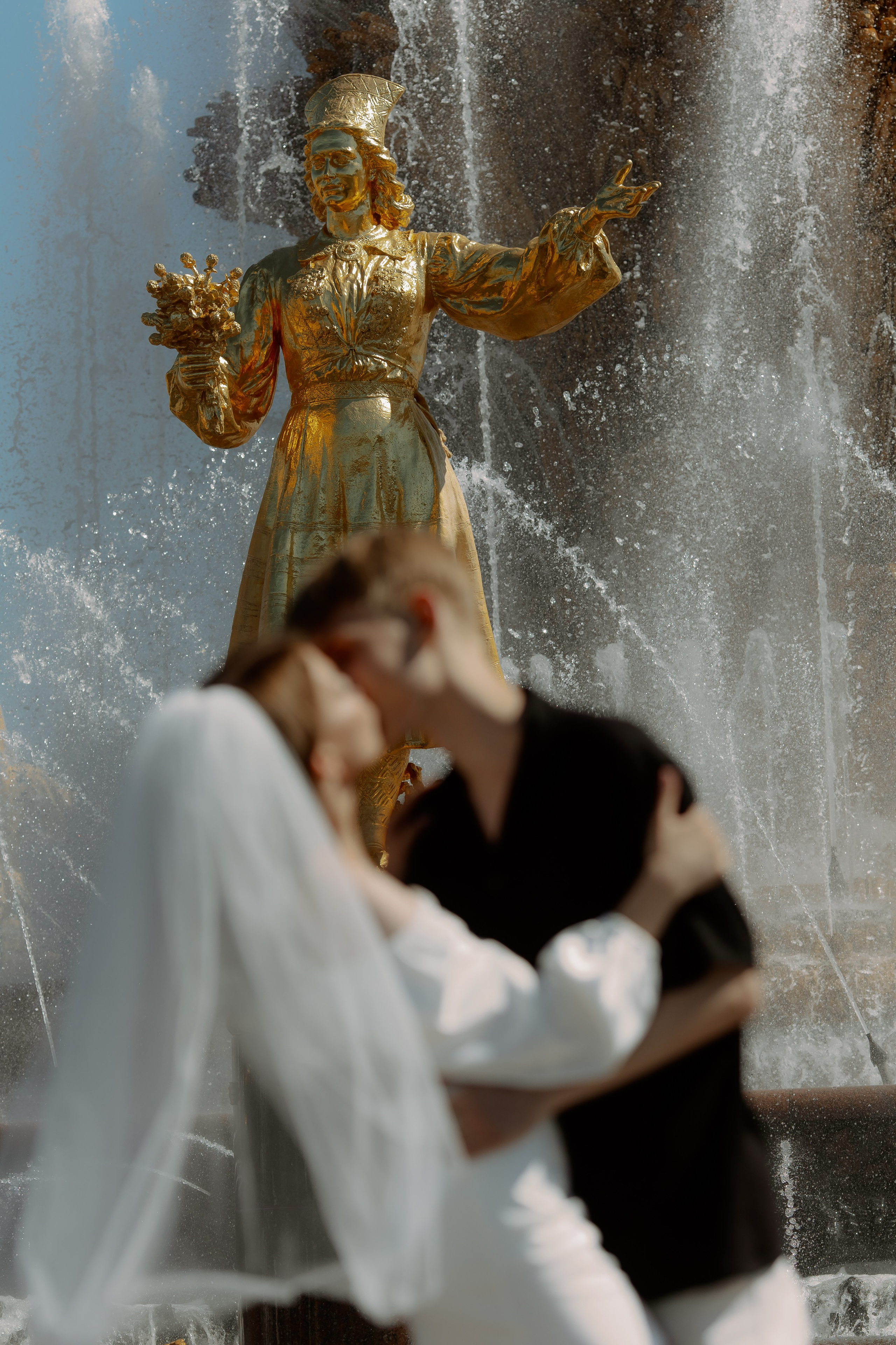 МЫ ДЕЛАЕМ ШАГ, ДЕЛАЕМ ВТОРОЙ. Фотограф в Москве