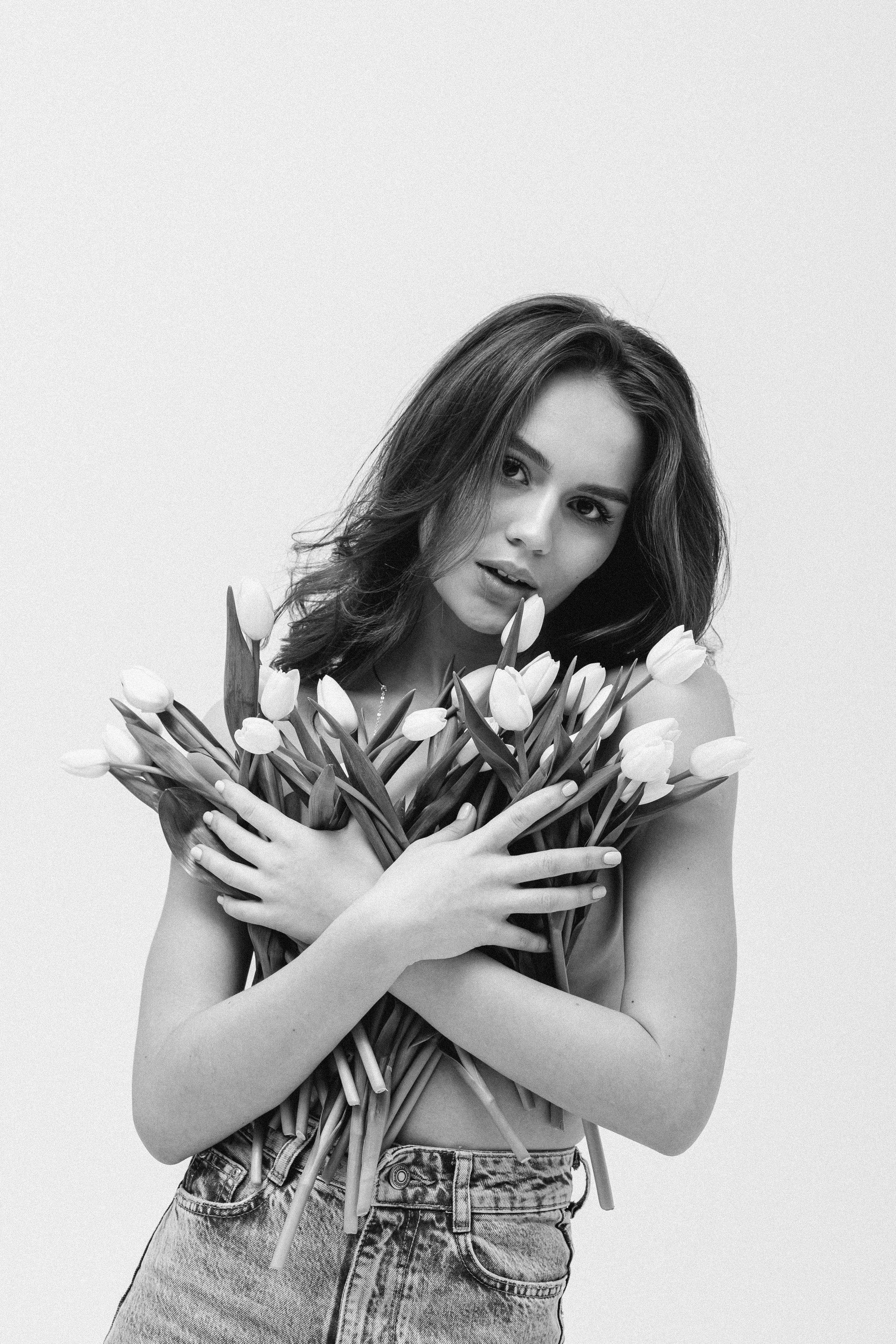 Юлия и тюльпаны. Фотограф в Москве