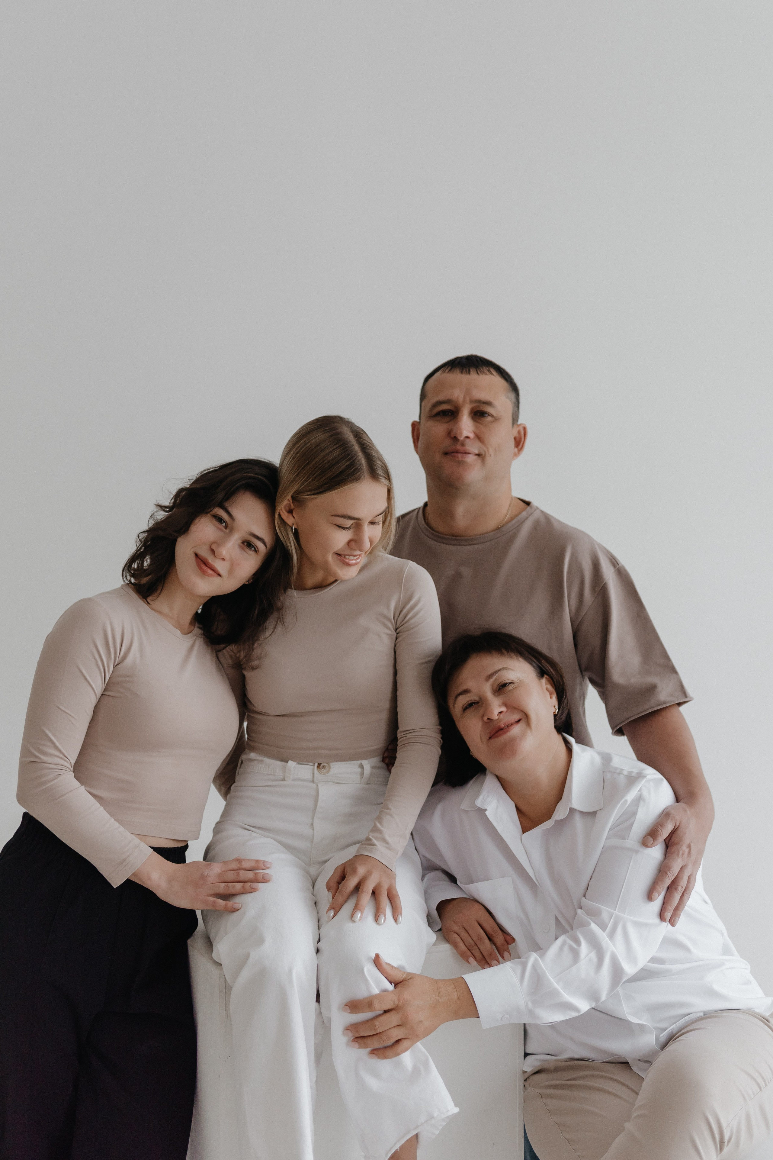 В студии большой семьёй