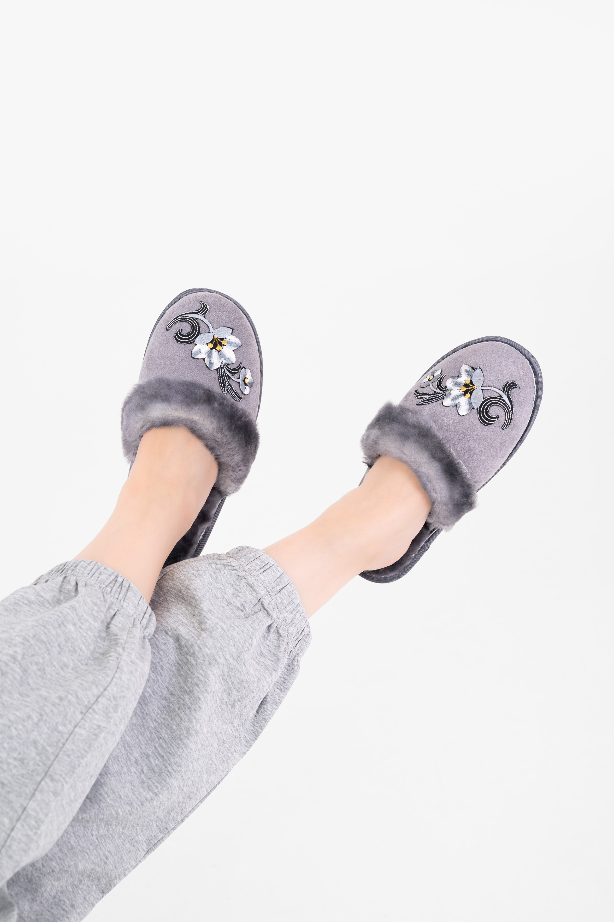 Тапочки и чуни