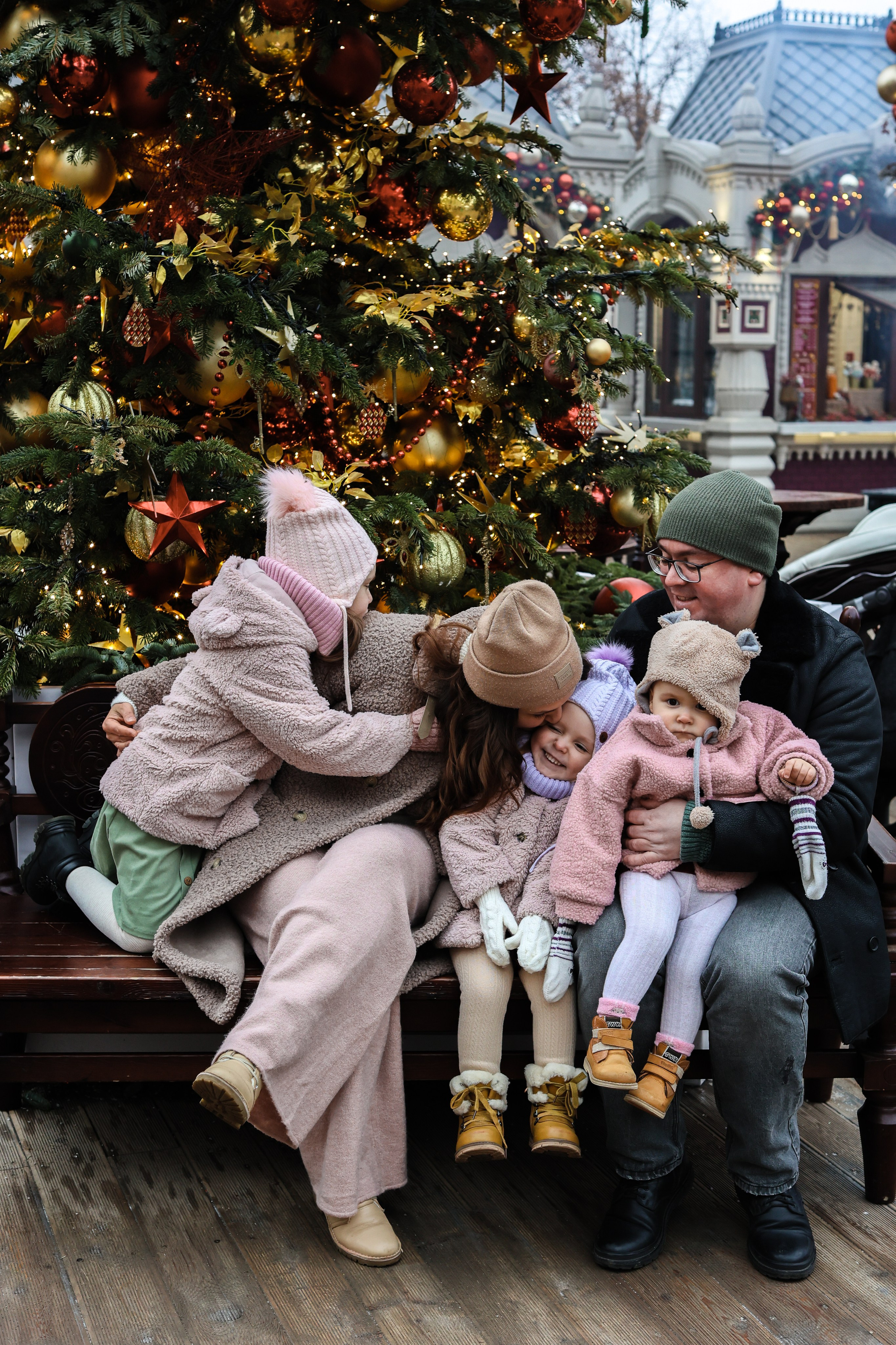 Новогодняя