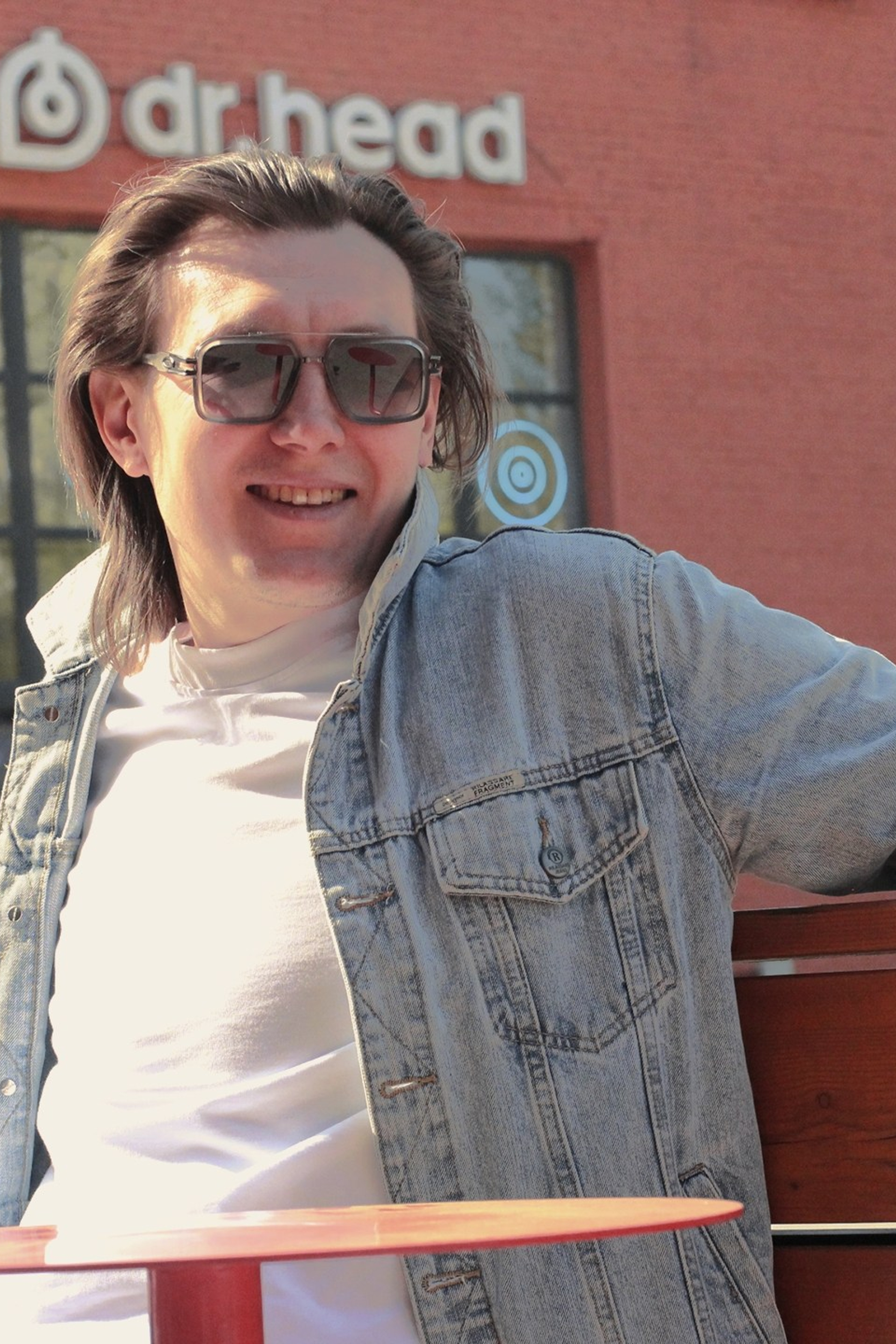 Евгений, фотосессия в арт-пространстве «Хлебозавод»