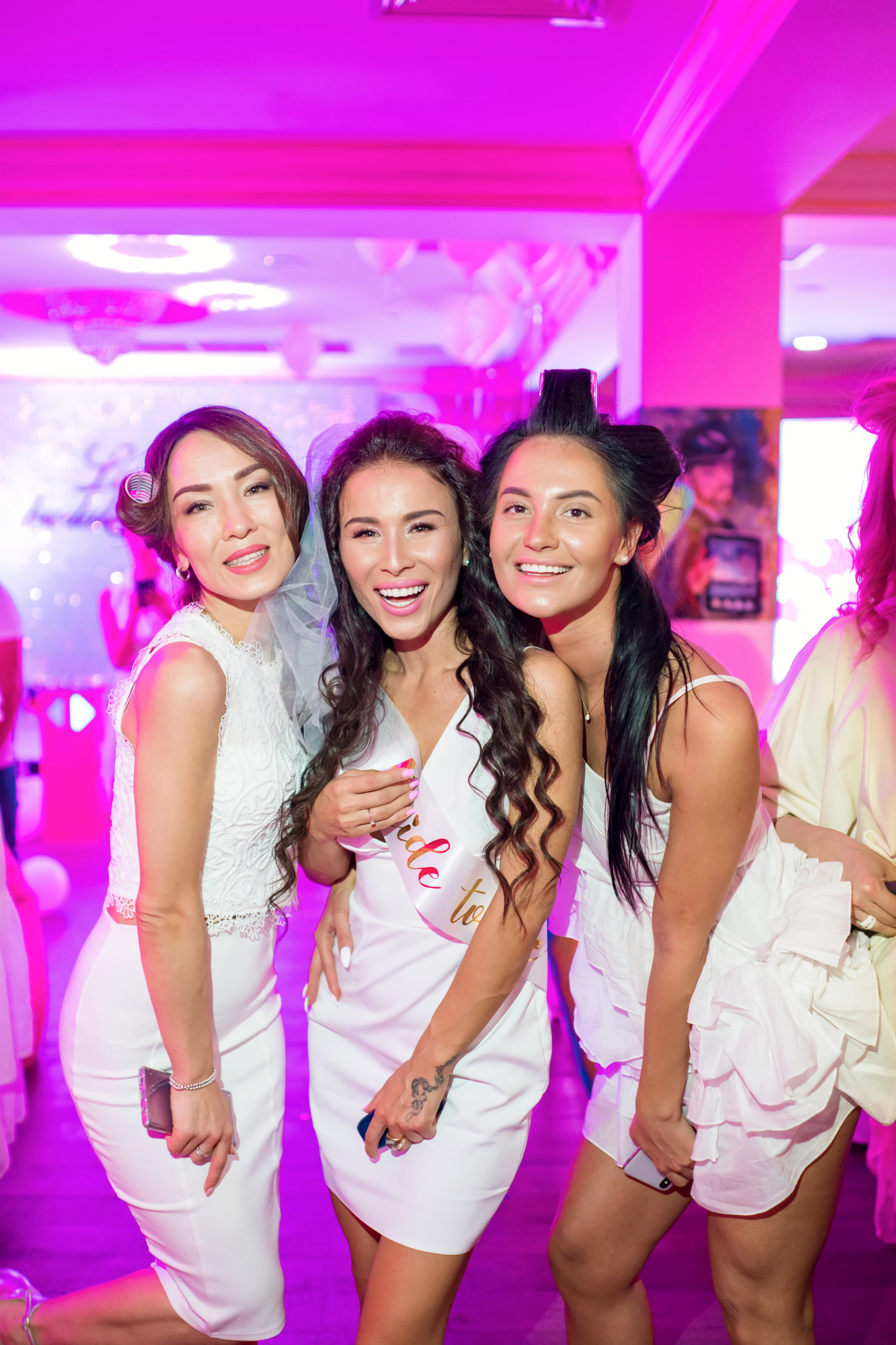 LUINA девичник