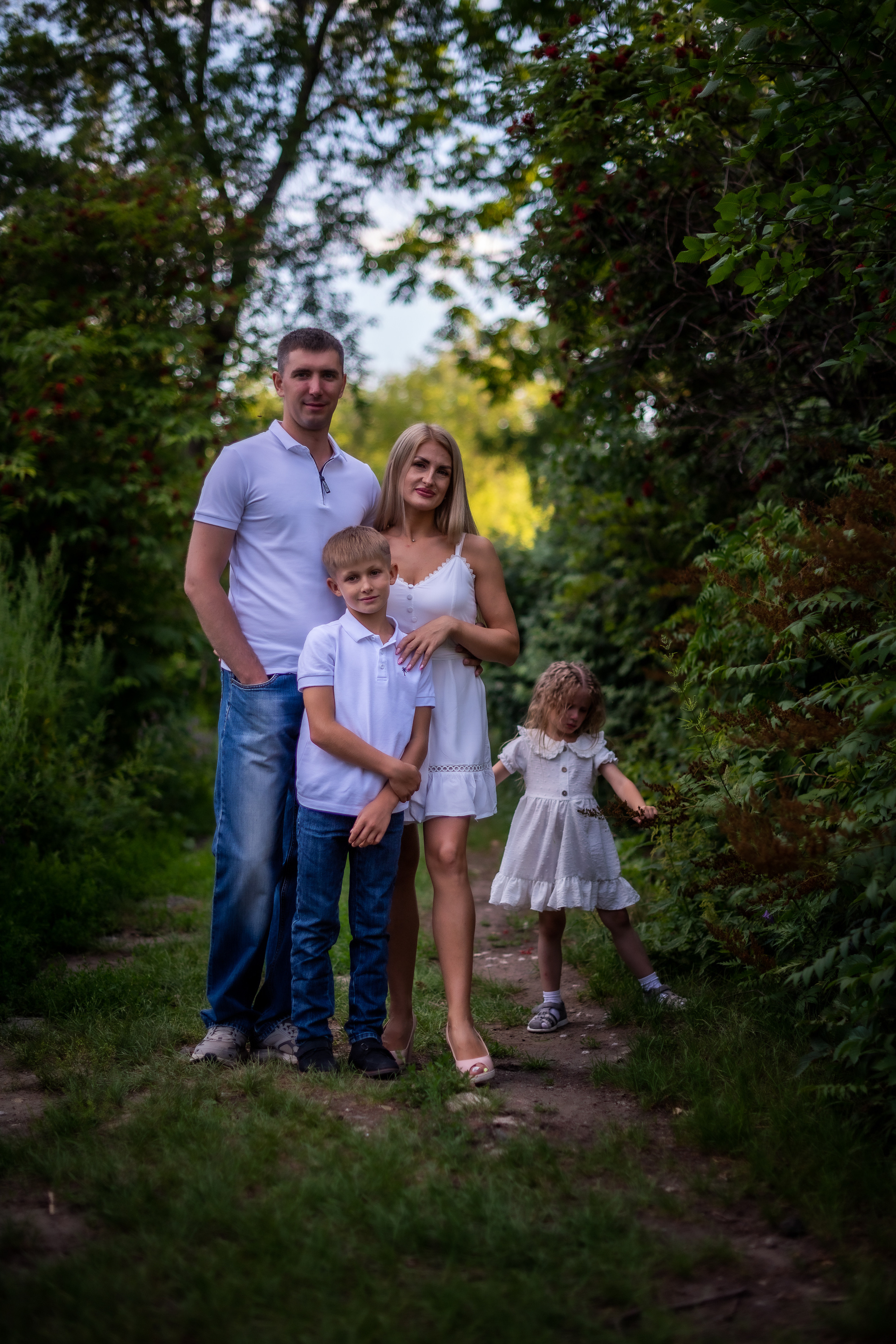 Наташа, Влад, Миша и Даша