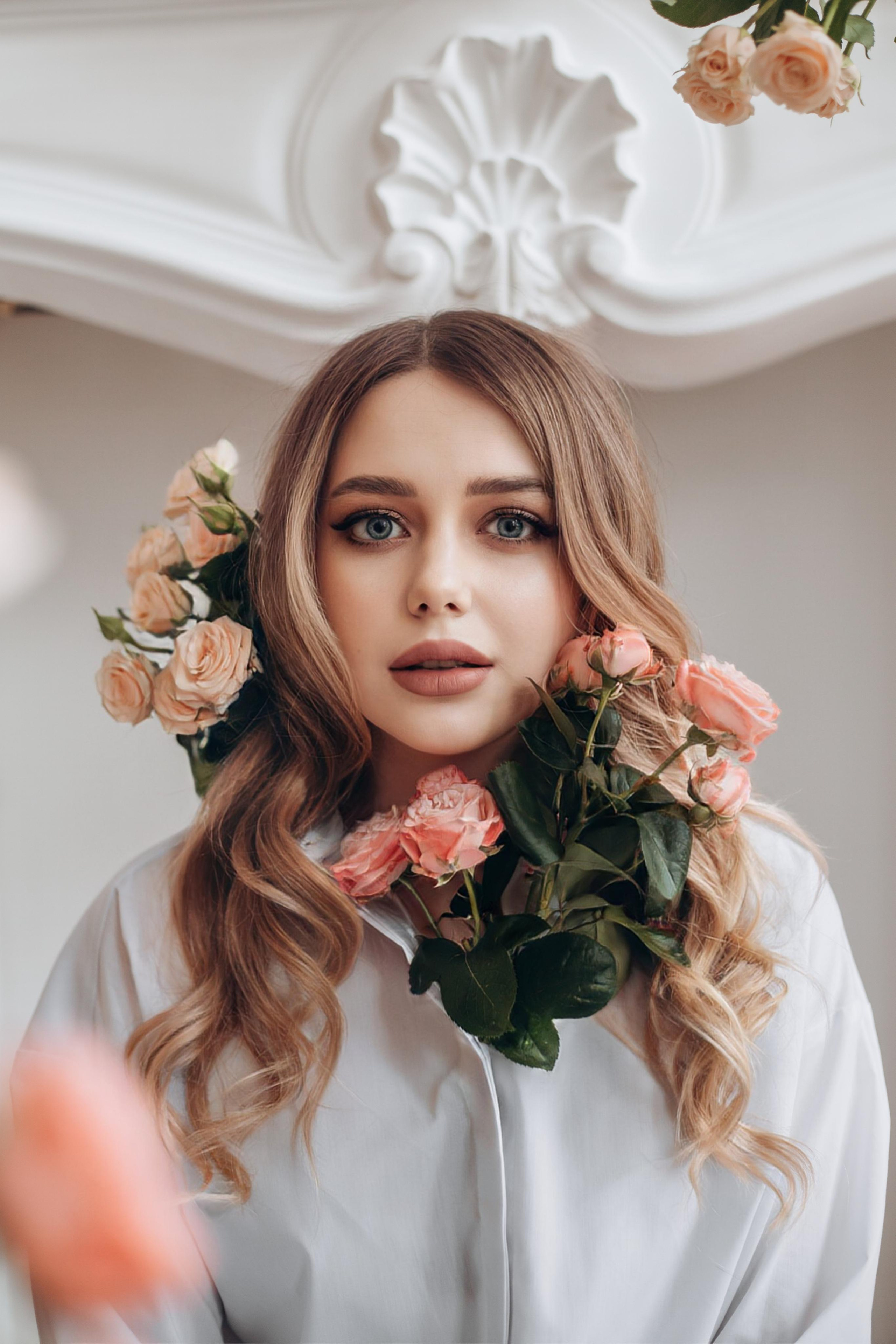 Работы с блогерами и брендами. Визажист и стилист по причёскам метро Семёновская Москва и МО