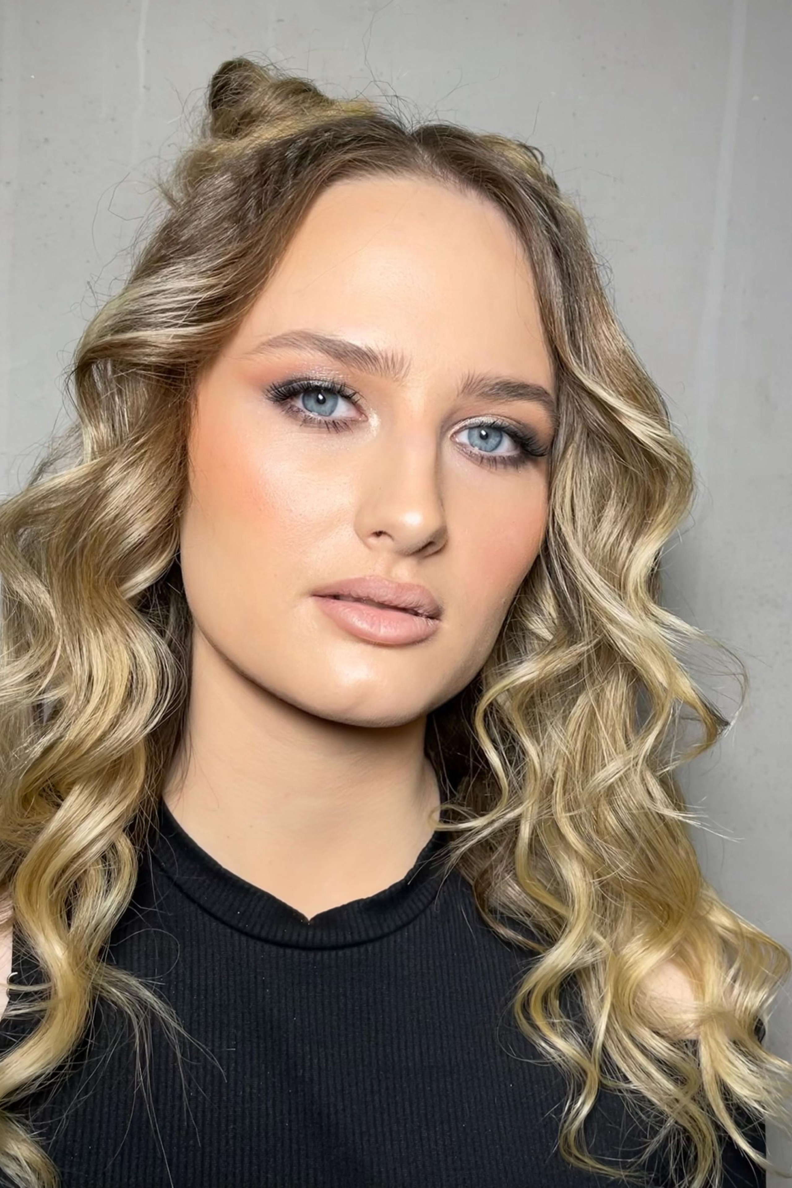 Образ на фотосессию/мероприятие. Визажист и стилист по причёскам метро Семёновская Москва и МО