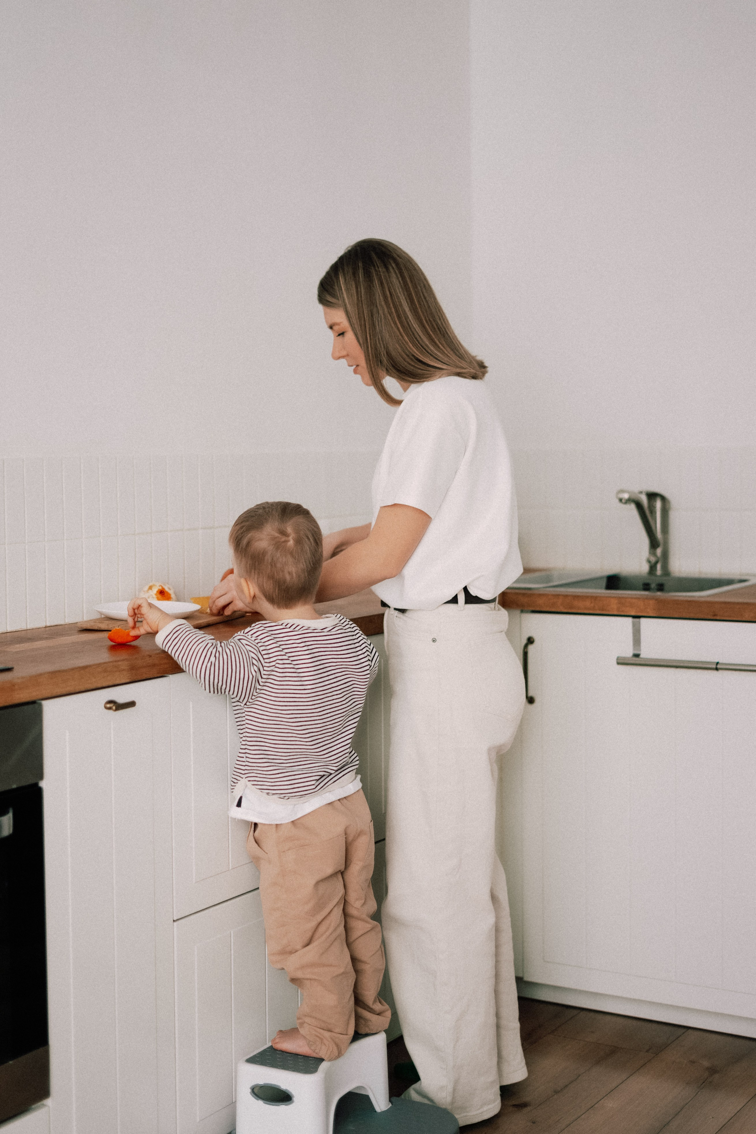 РОМА И&nbsp;ЕГО РОДИТЕЛИ