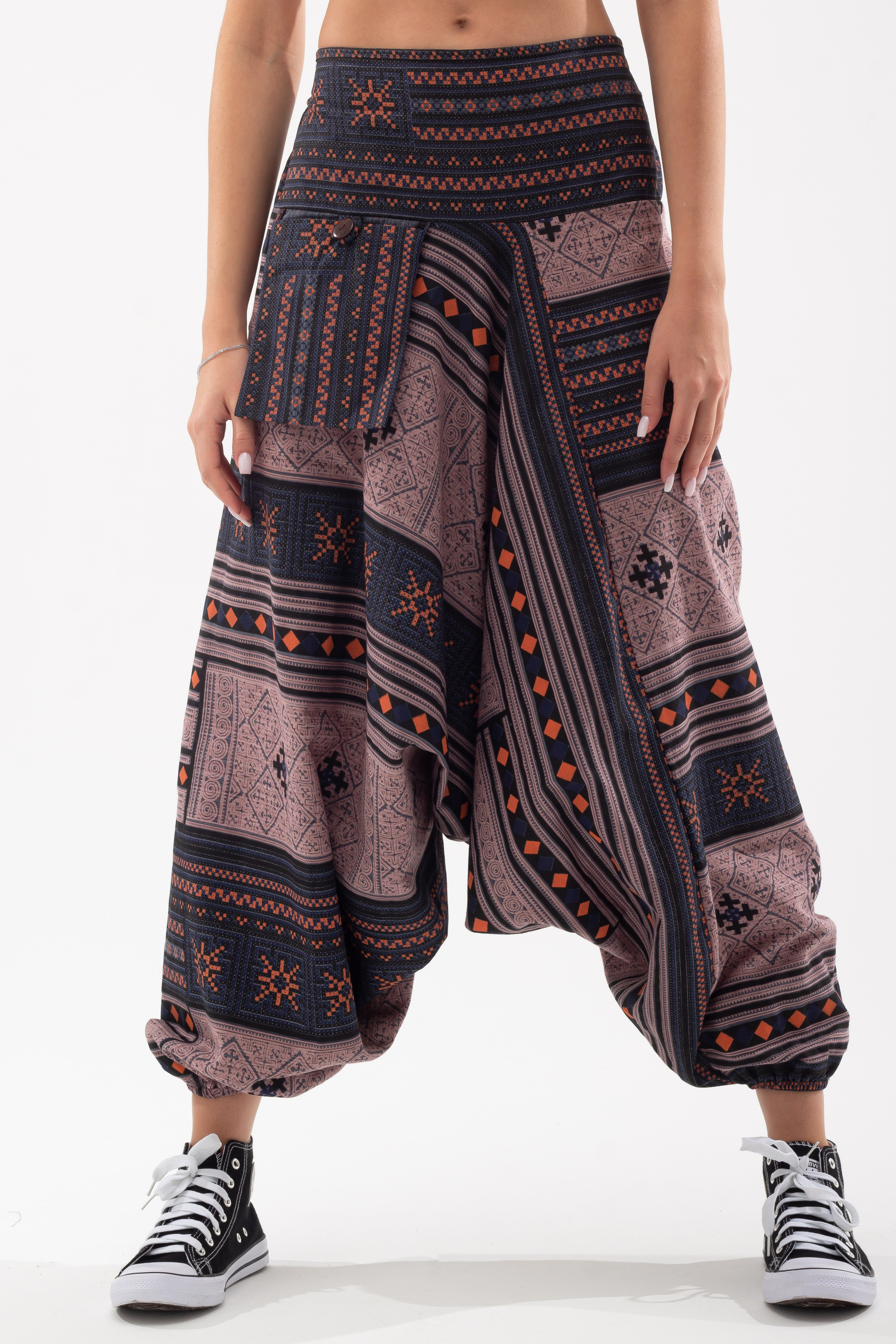 Алладины — Лиза В. Фото для маркетплейсов в самых сочных локациях города Сочи