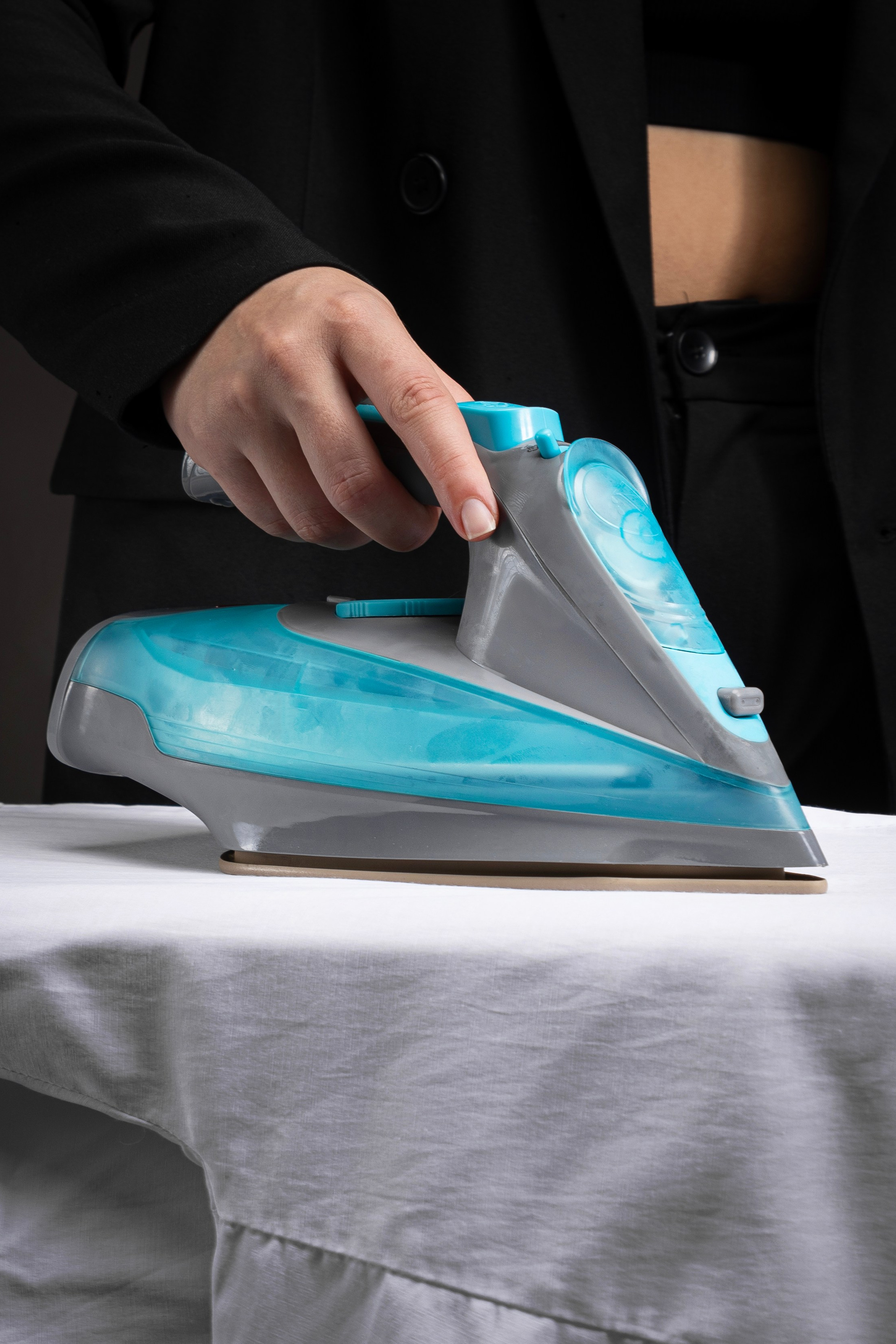 Утюг. Фото для маркетплейсов в самых сочных локациях города Сочи