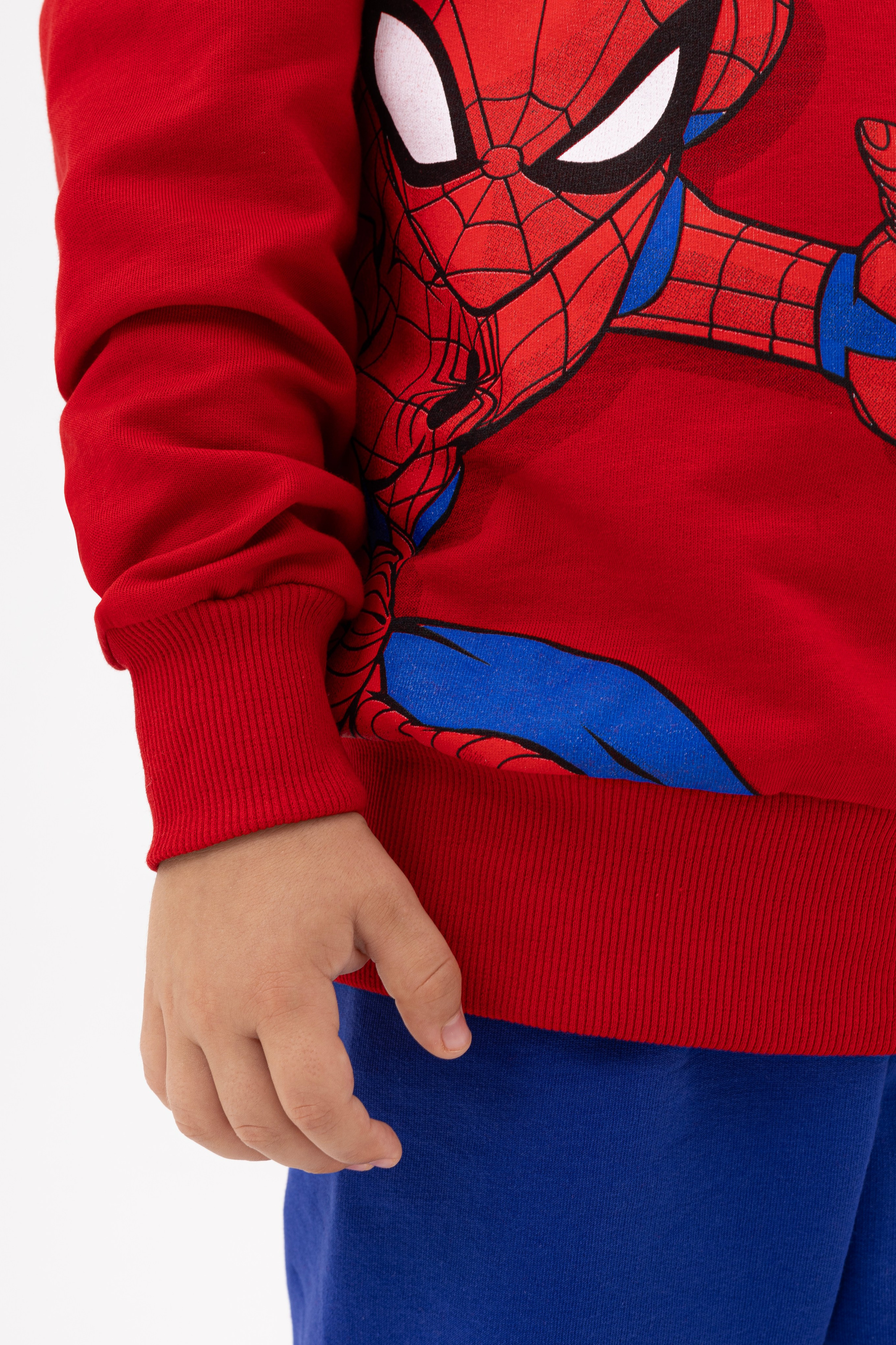 Костюмы. Фото для маркетплейсов в самых сочных локациях города Сочи