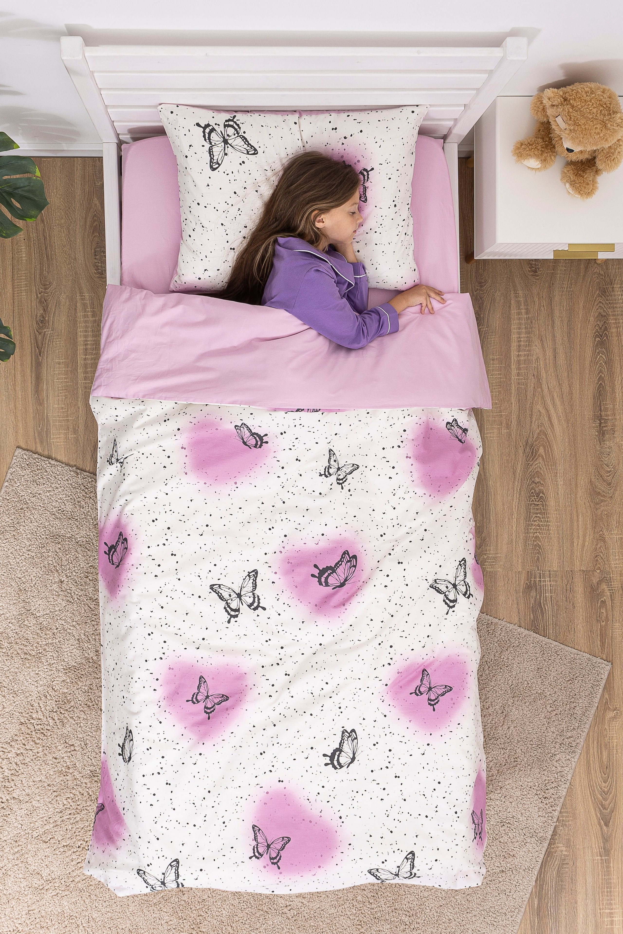 Постельное белье — Амеля и Матвей. Фото для маркетплейсов в самых сочных локациях города Сочи