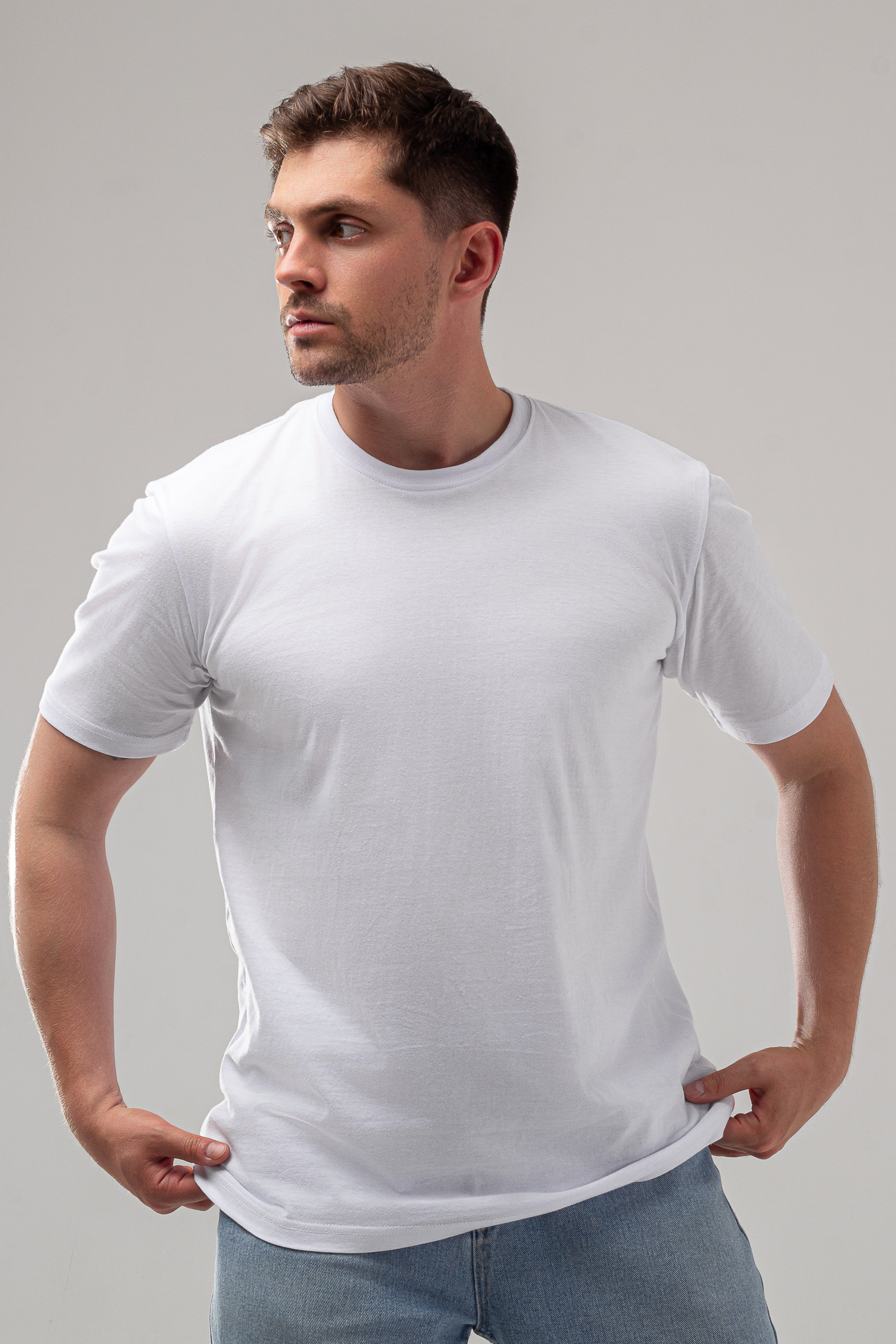 Футболки. Фото для маркетплейсов в самых сочных локациях города Сочи