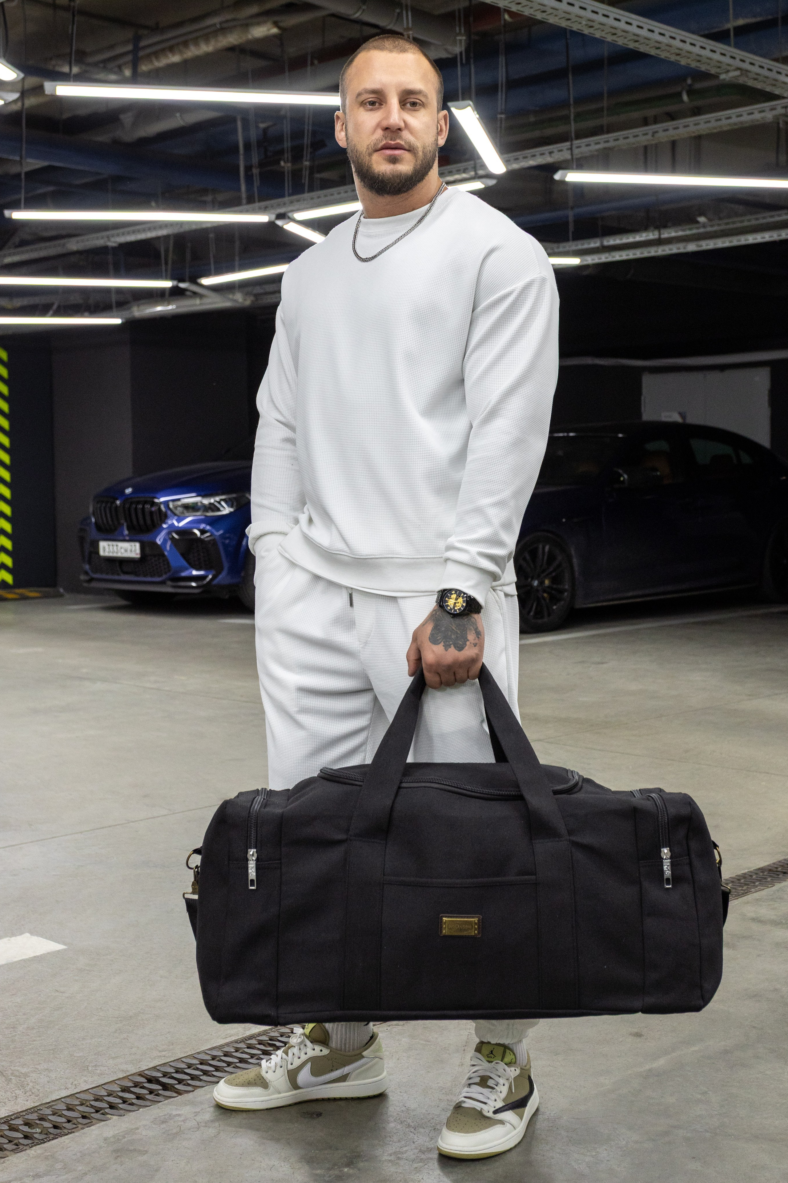 Сумка. Фото для маркетплейсов в самых сочных локациях города Сочи