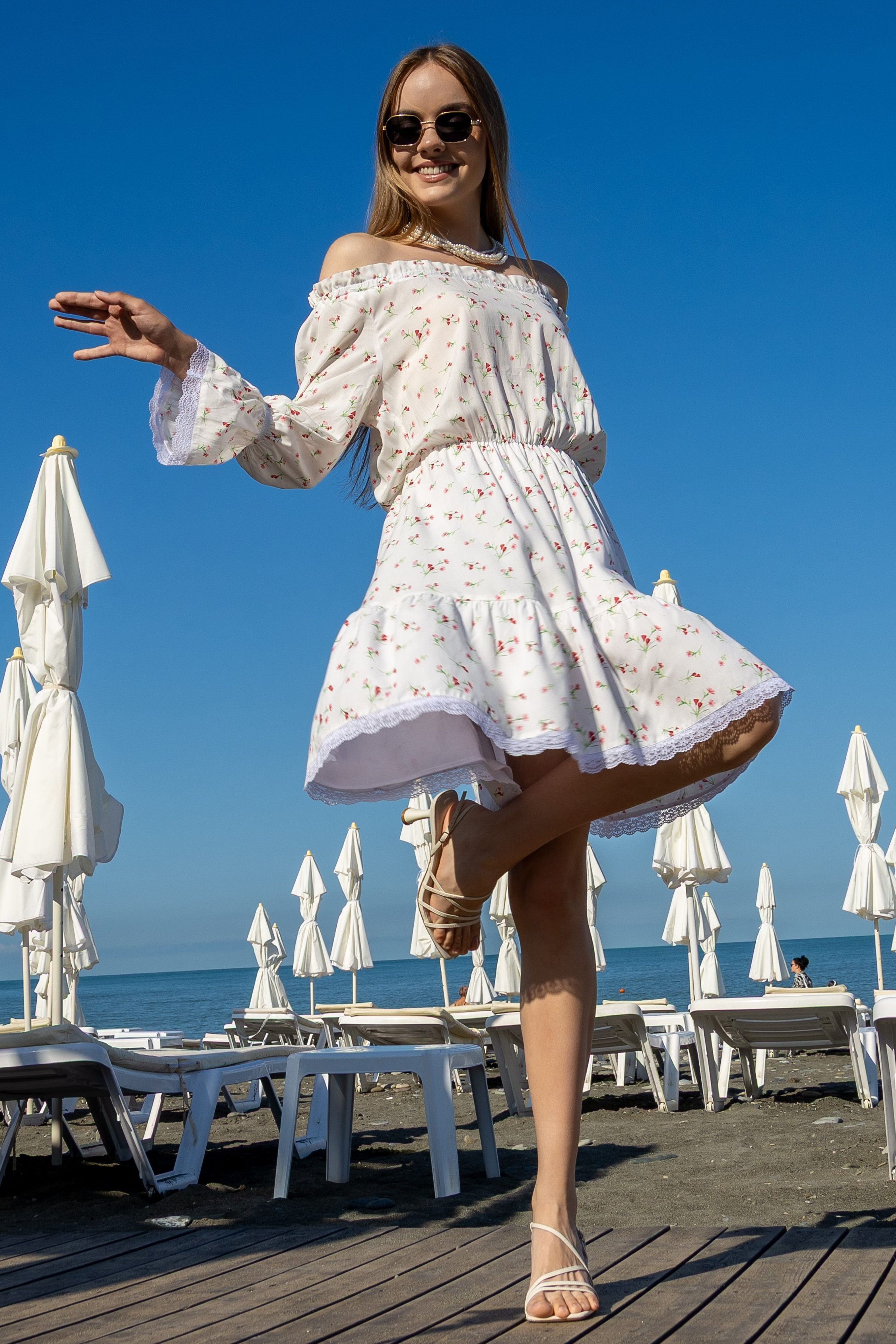 Платья. Фото для маркетплейсов в самых сочных локациях города Сочи