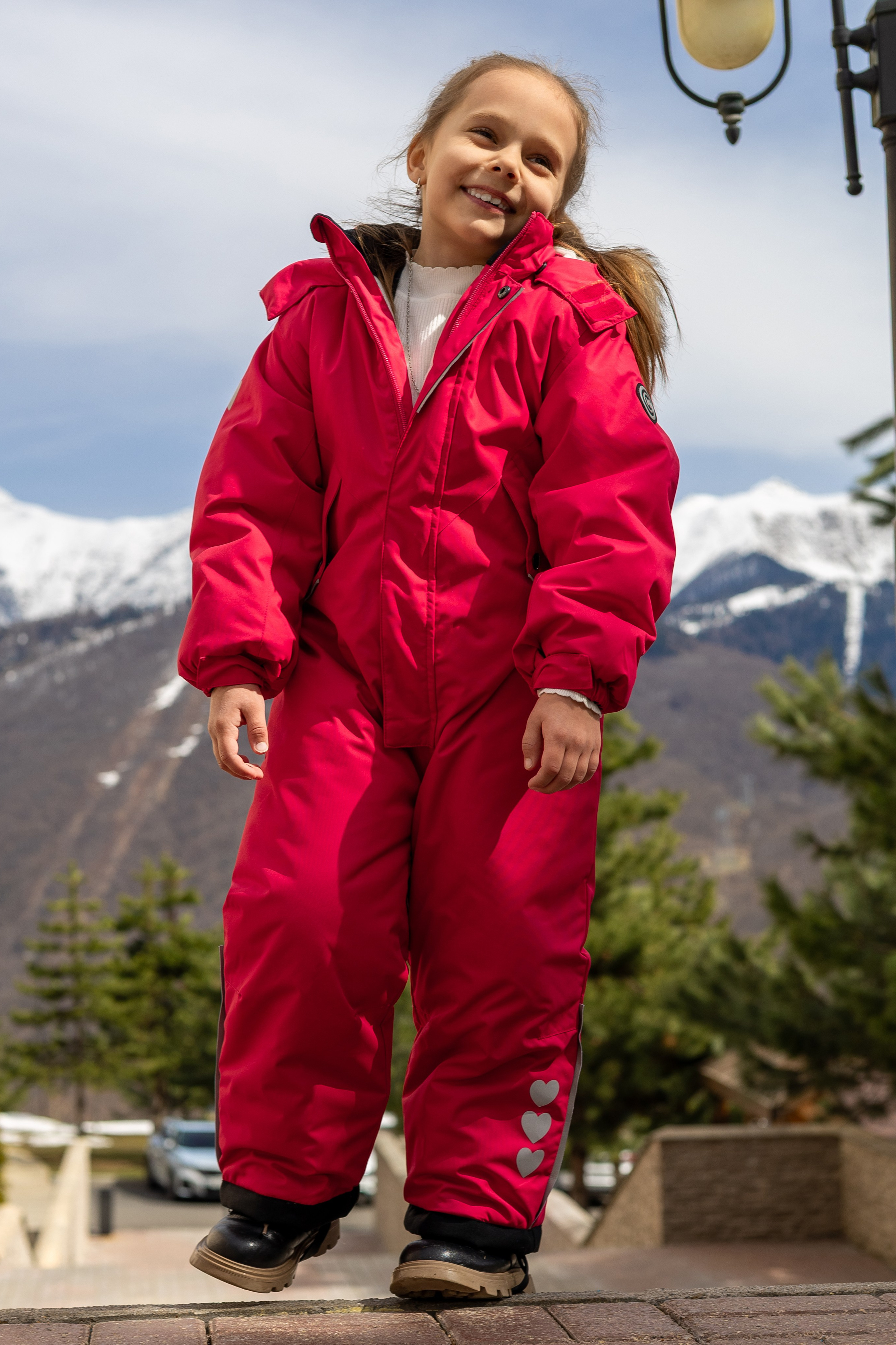 Пуховики. Фото для маркетплейсов в самых сочных локациях города Сочи