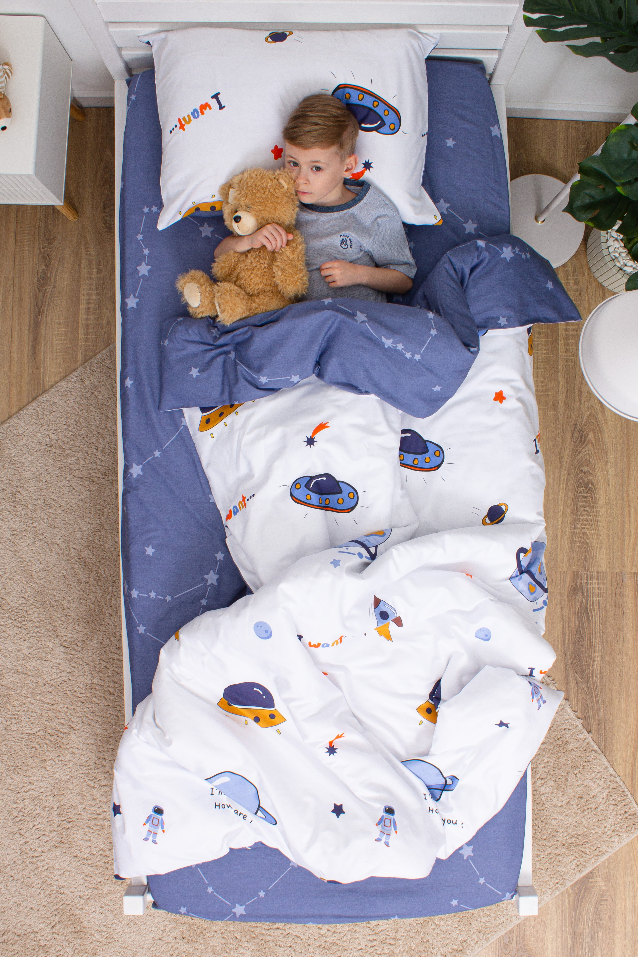 Постельное белье — Ваня. Фото для маркетплейсов в самых сочных локациях города Сочи