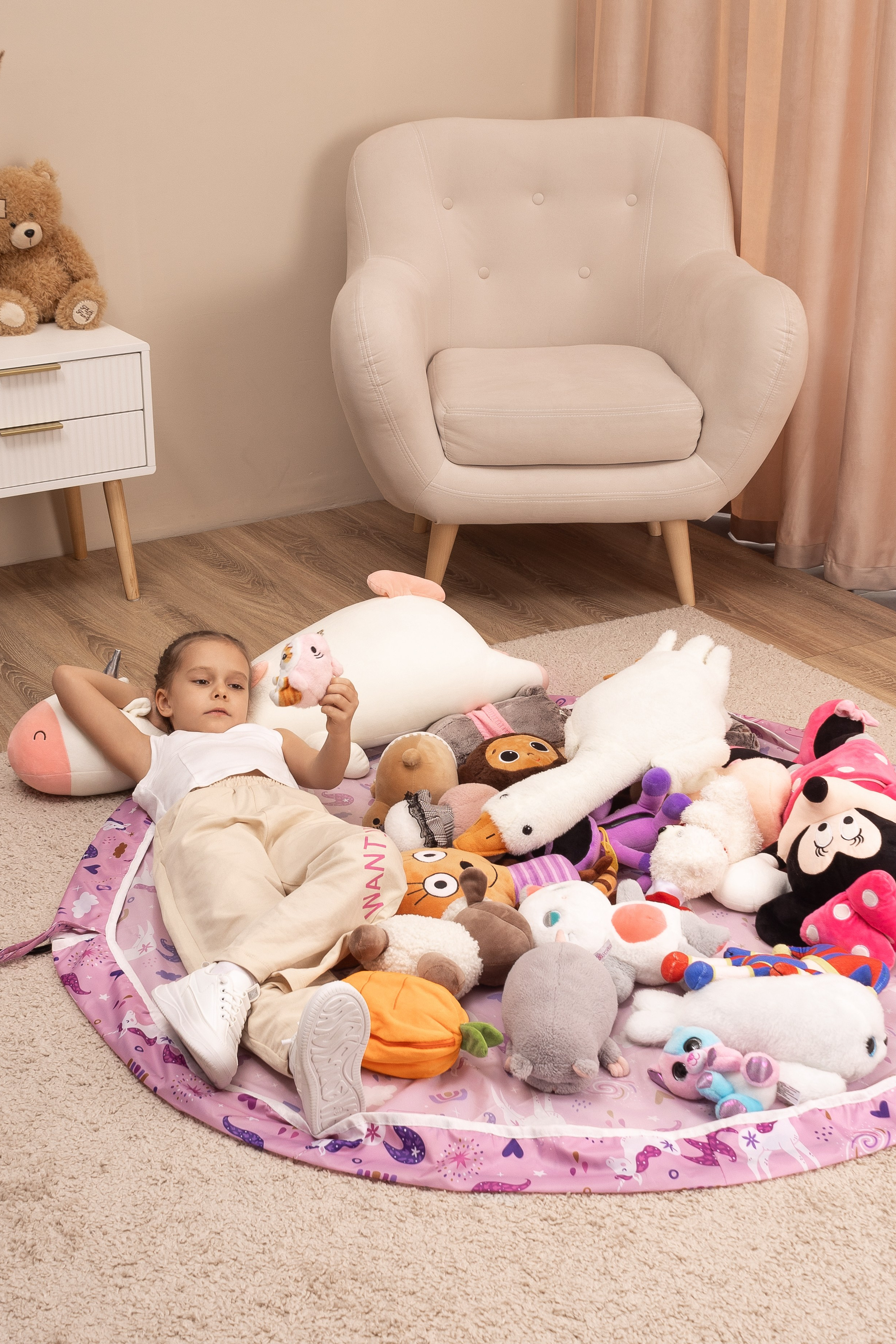 Мешок для игрушек. Фото для маркетплейсов в самых сочных локациях города Сочи