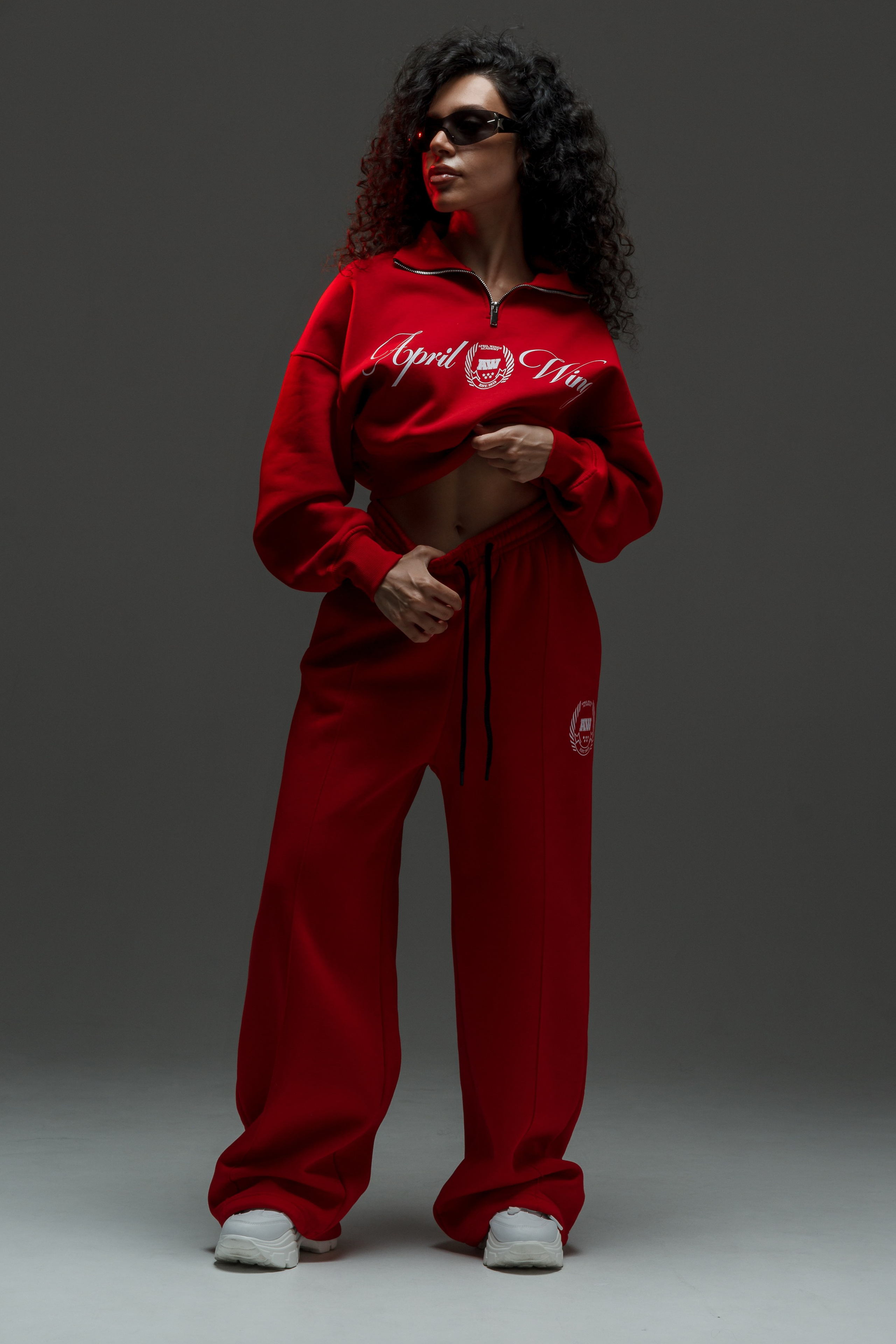 Костюм — Элана. Фото для маркетплейсов в самых сочных локациях города Сочи