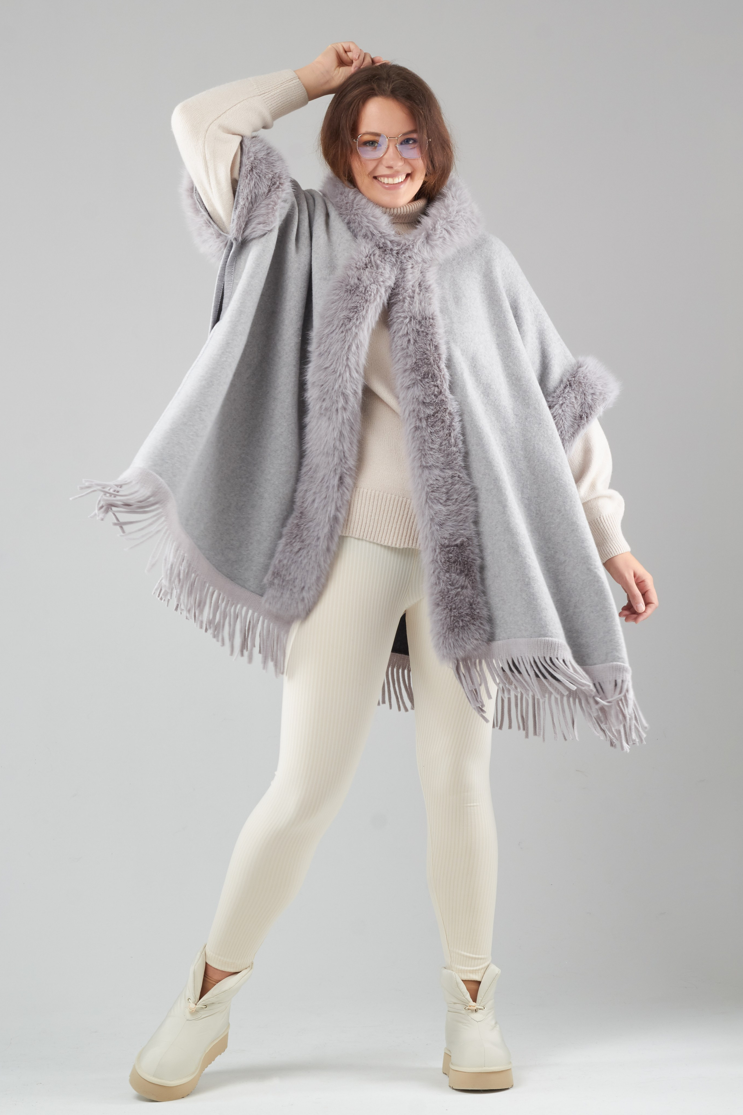 Пончо — Маша. Фото для маркетплейсов в самых сочных локациях города Сочи