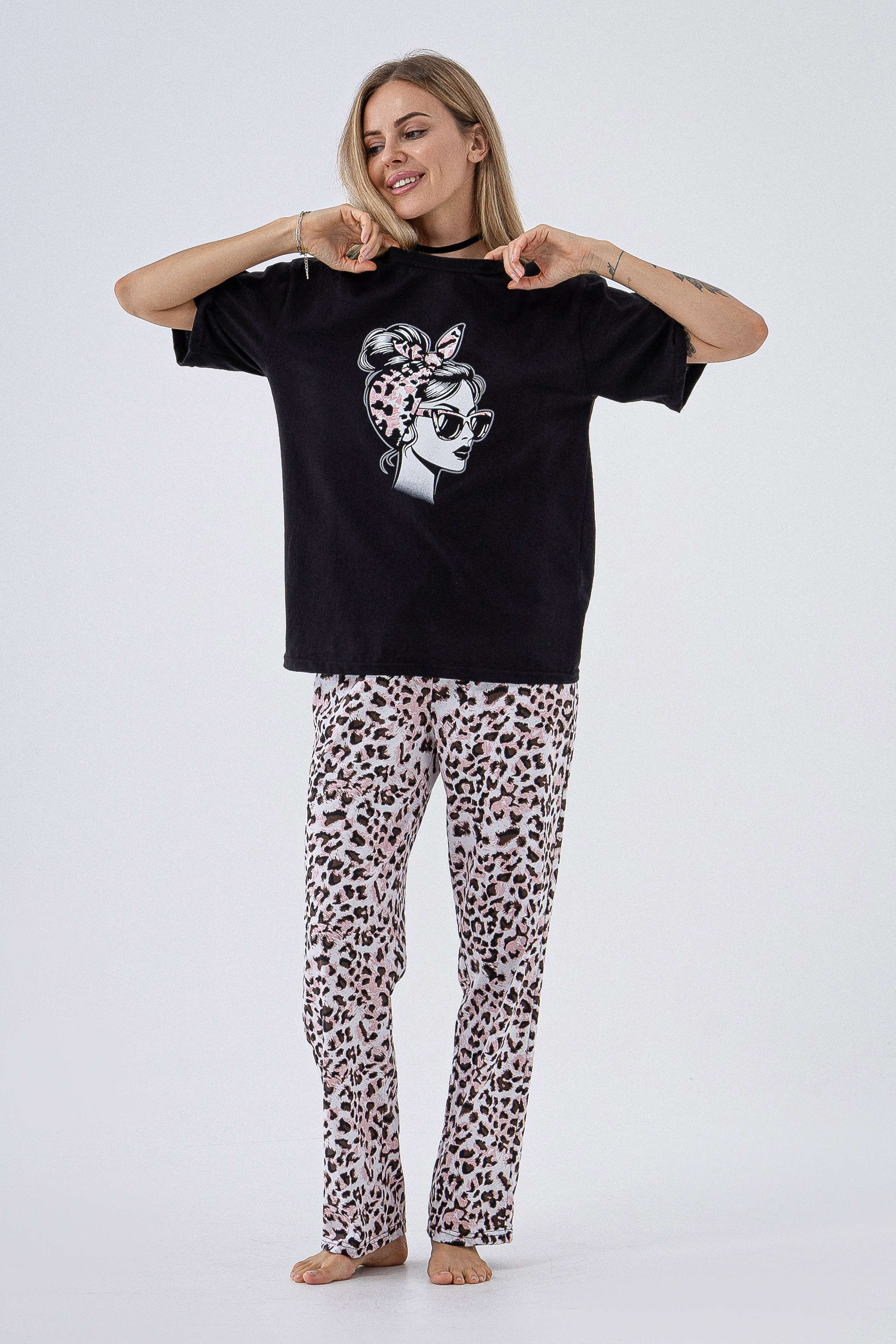 Пижамы. Фото для маркетплейсов в самых сочных локациях города Сочи