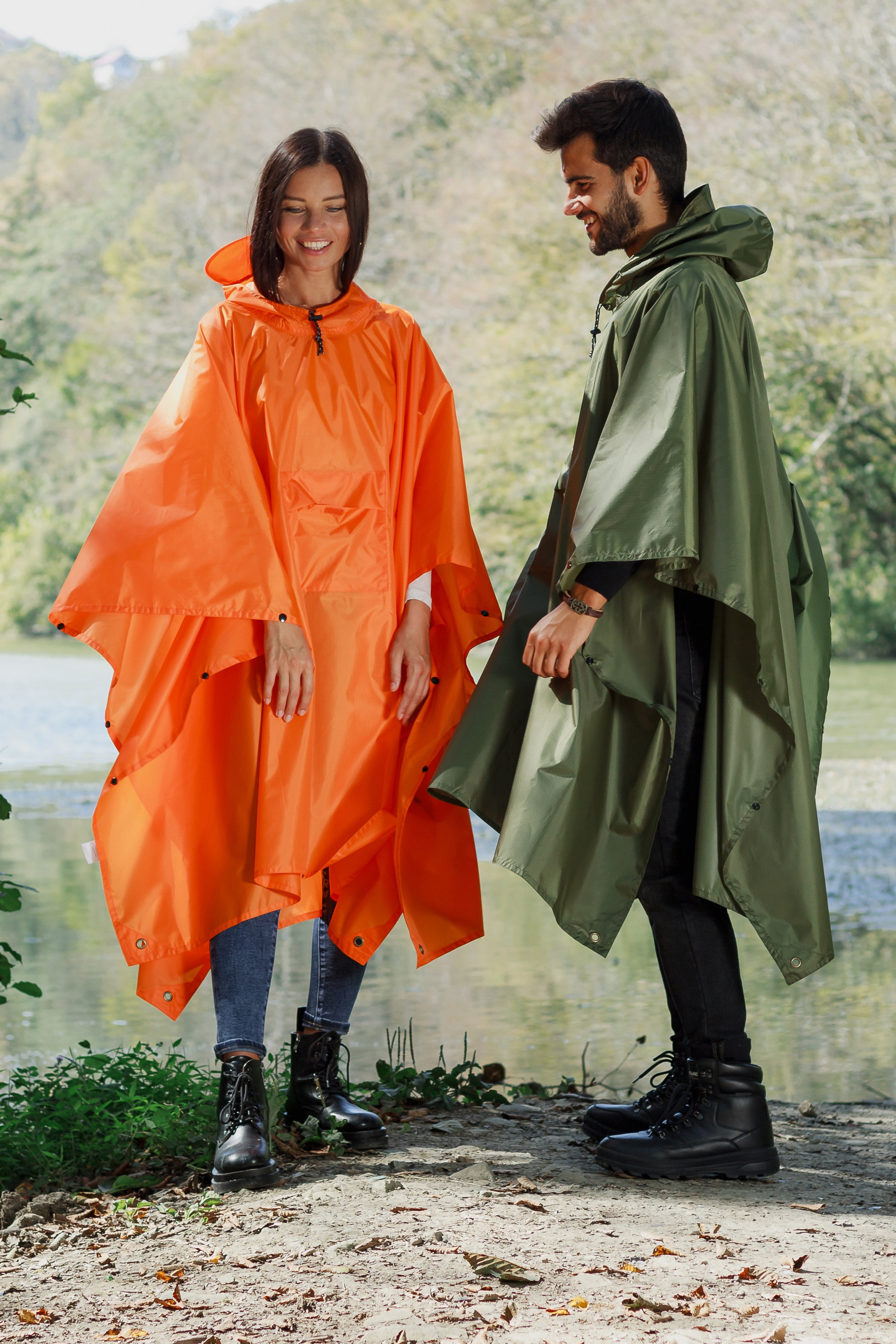 Дождевик — Никита. Фото для маркетплейсов в самых сочных локациях города Сочи