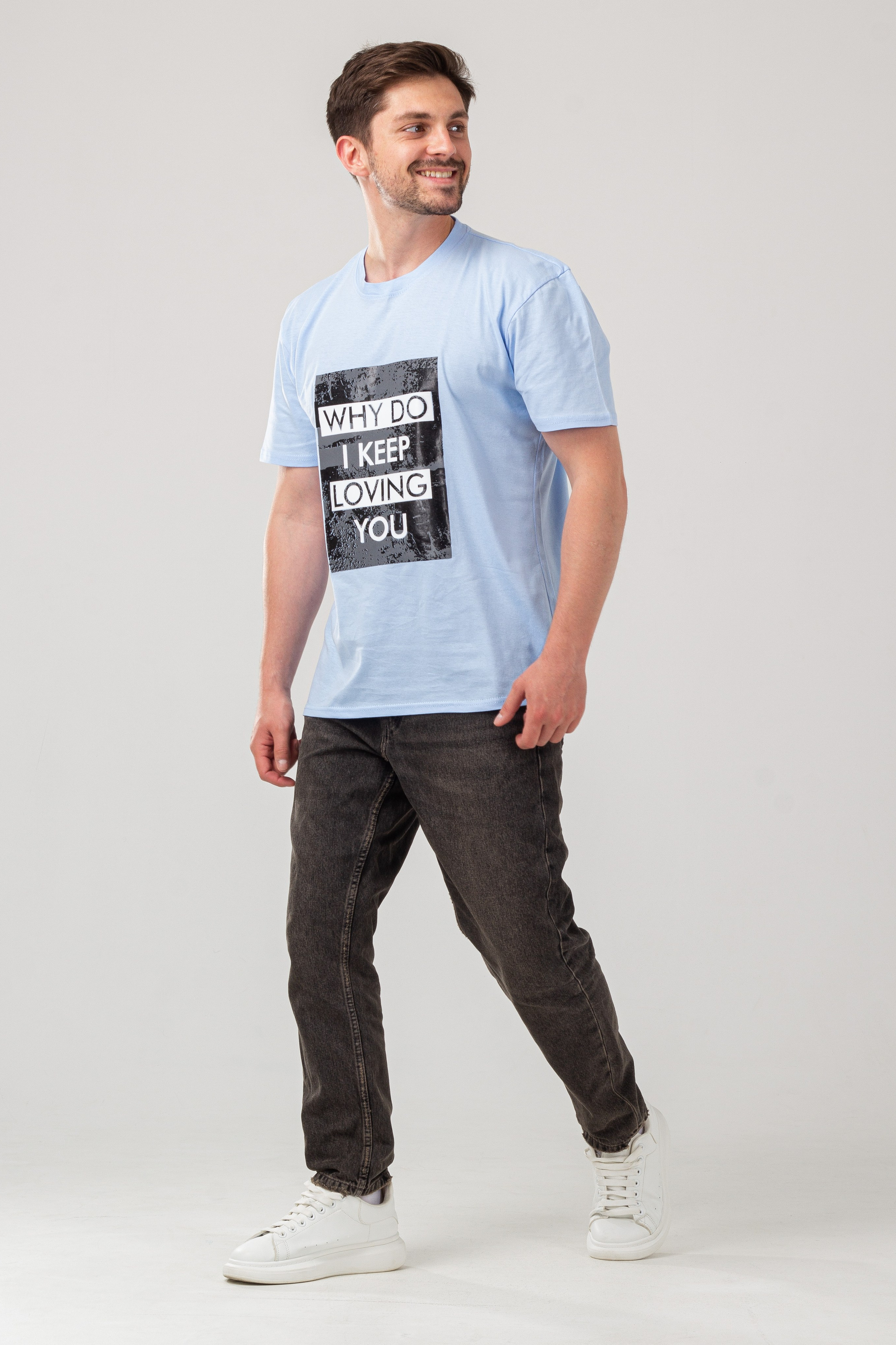 Футболки — Денис. Фото для маркетплейсов в самых сочных локациях города Сочи