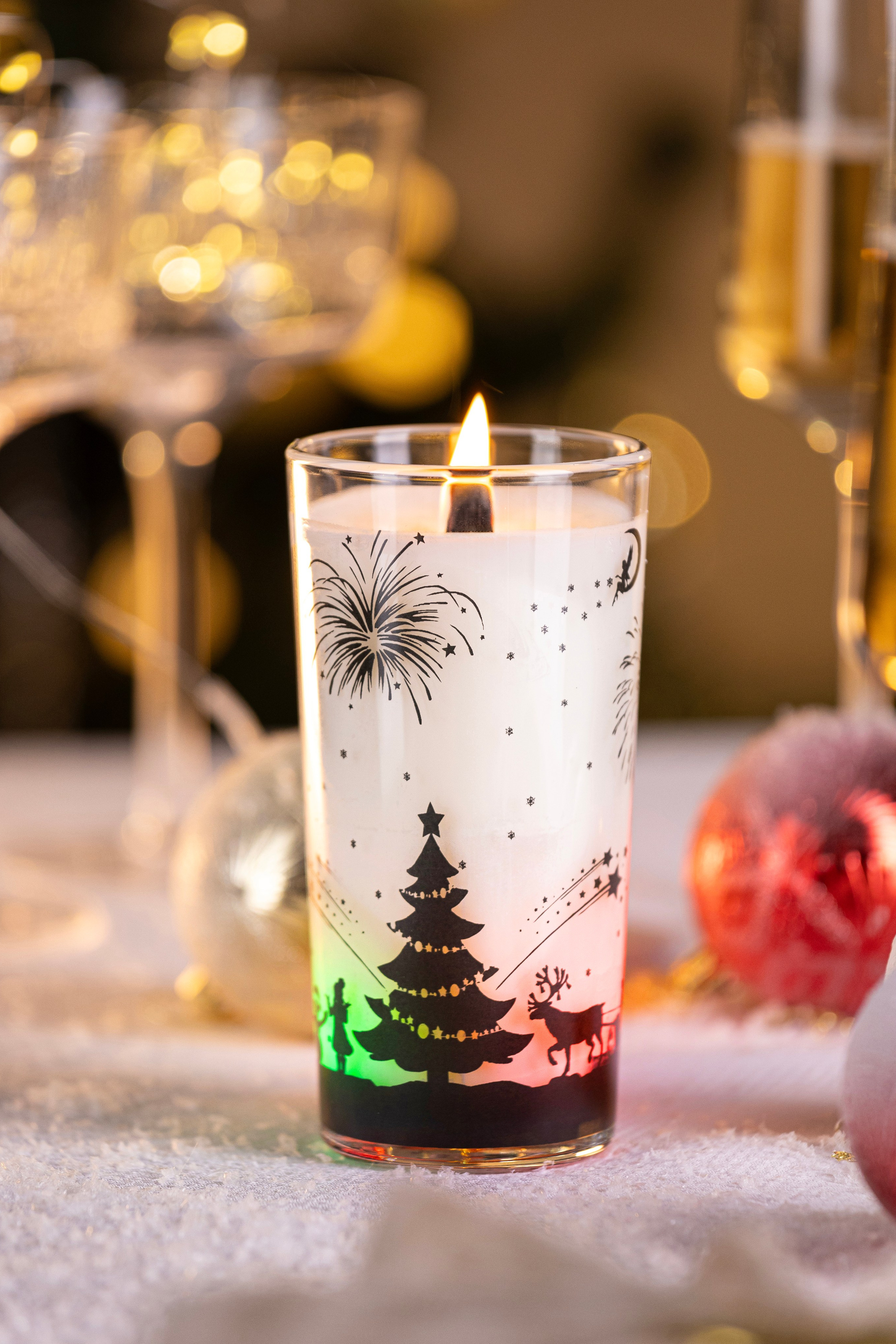 Свеча. Фото для маркетплейсов в самых сочных локациях города Сочи