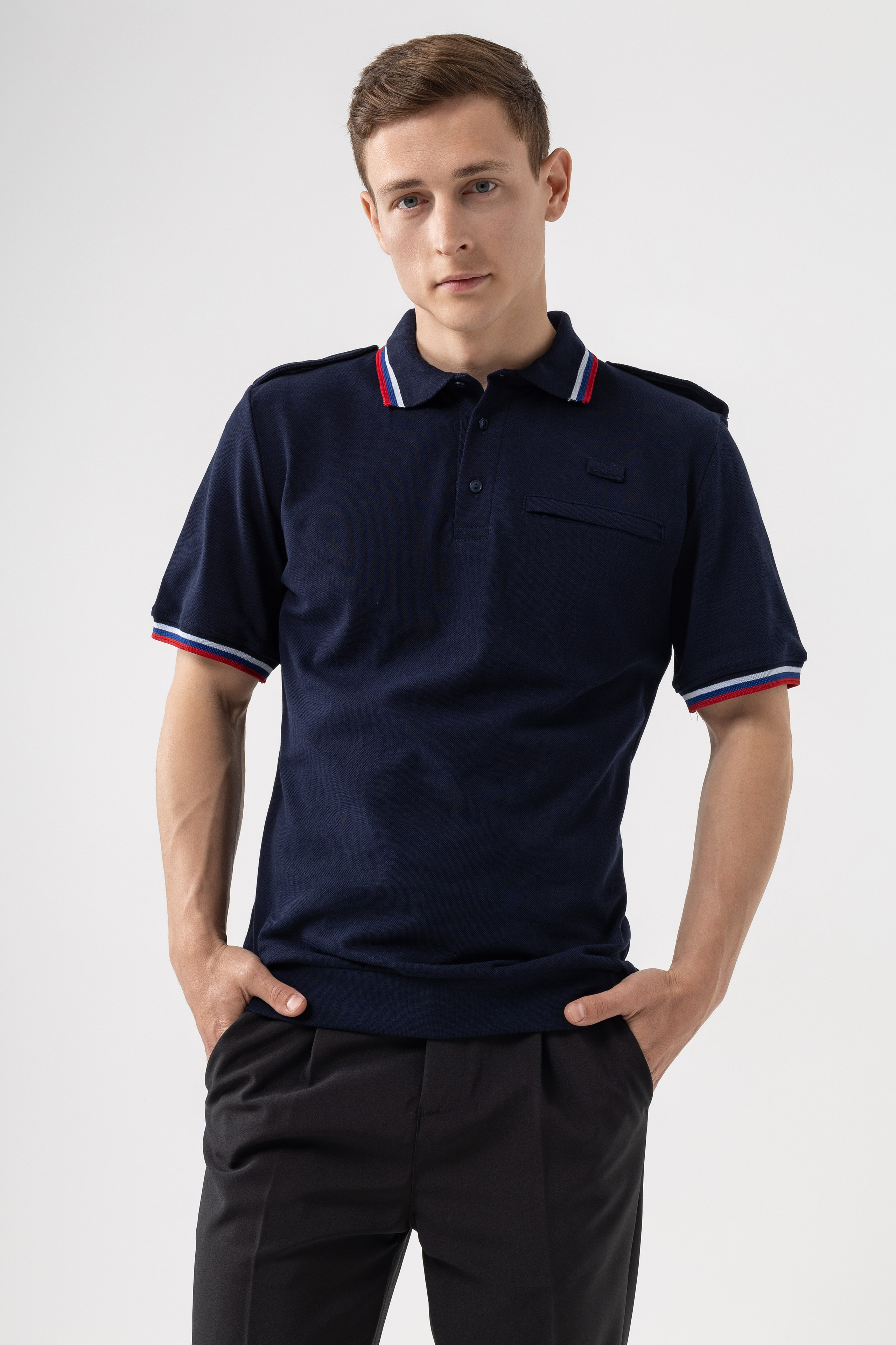 Николай. Стрит съемки для маркетплейсов в Сочи | ИИ контент | fashionprod