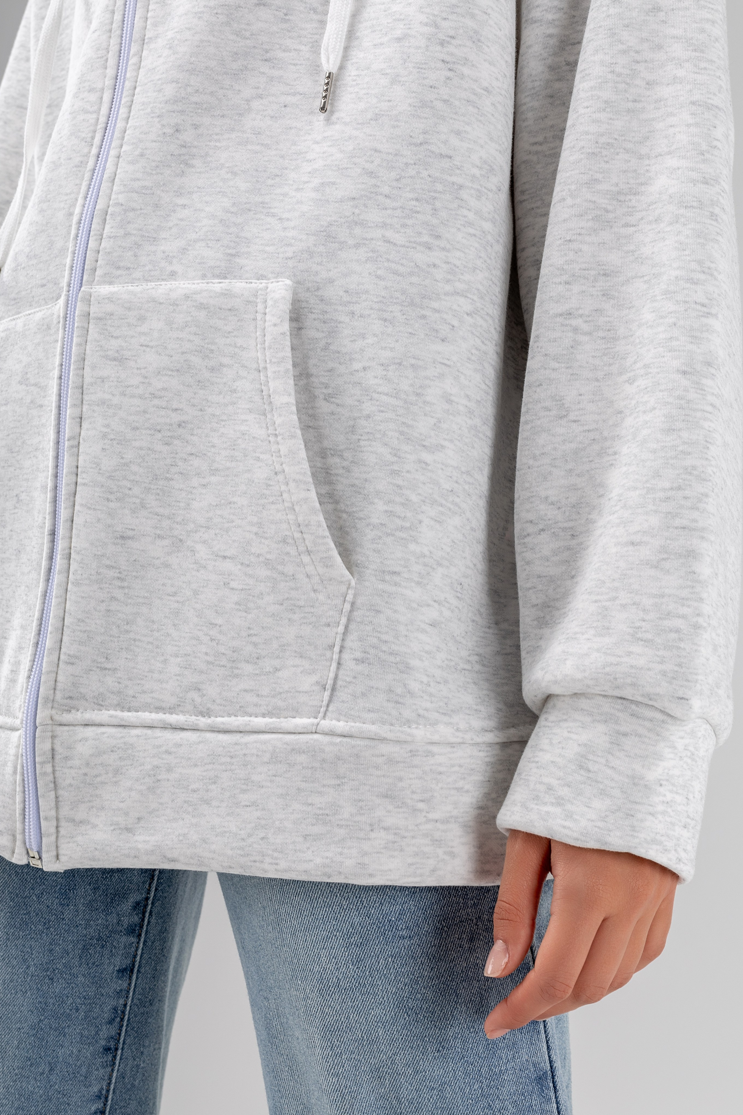 Зипки — Лиза. Фото для маркетплейсов в самых сочных локациях города Сочи