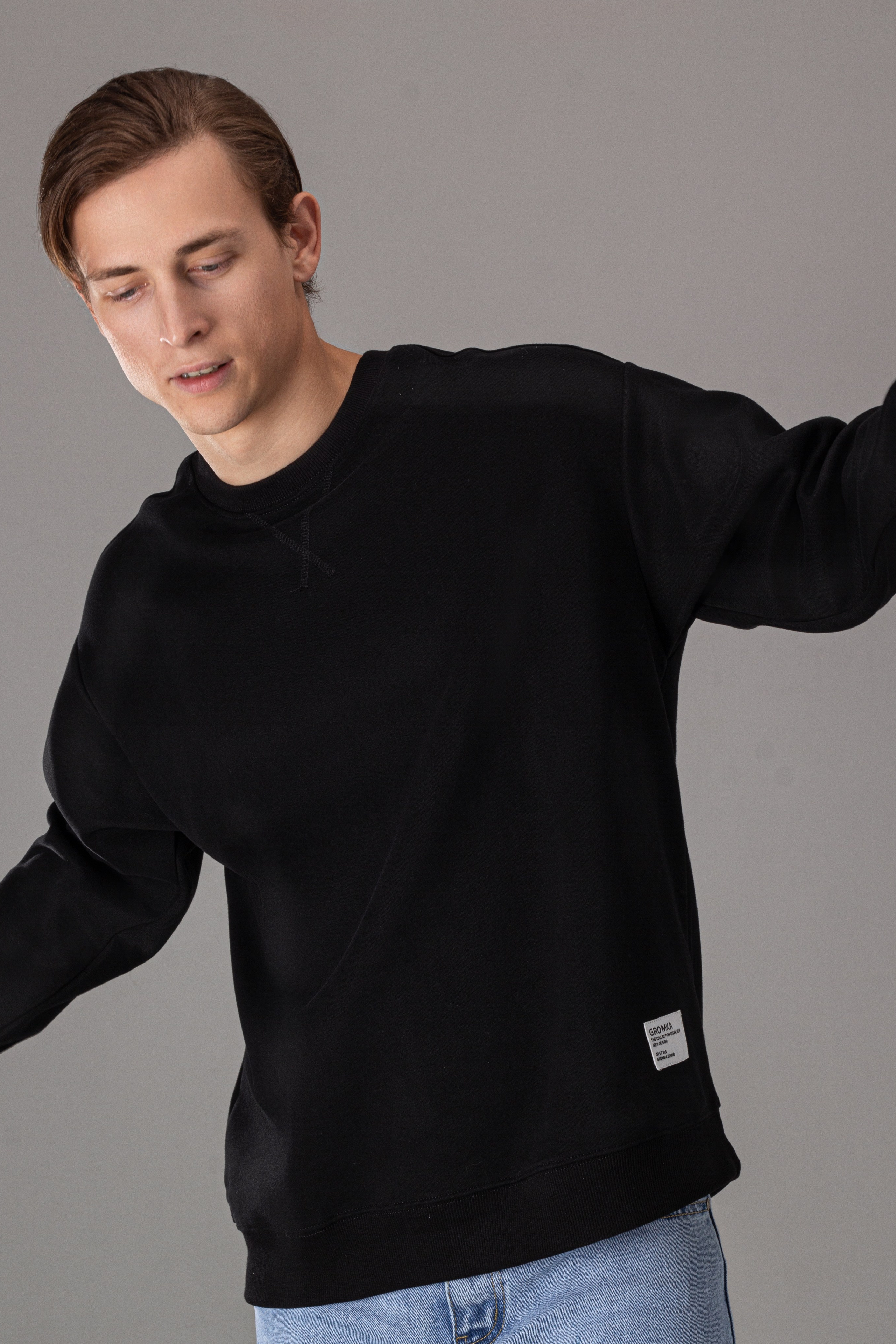 Николай. Стрит съемки для маркетплейсов в Сочи | ИИ контент | fashionprod