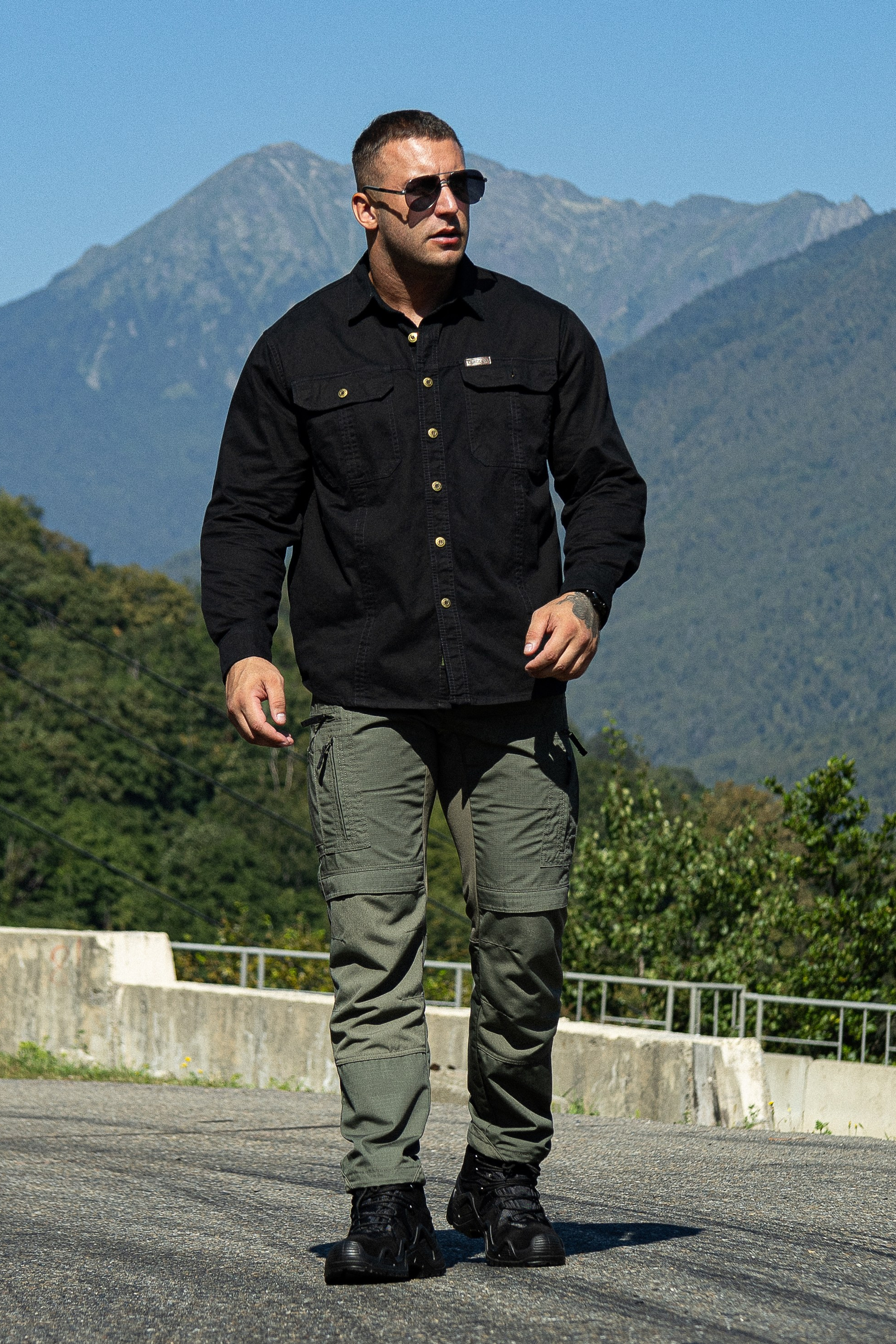 Рубашки. Фото для маркетплейсов в самых сочных локациях города Сочи