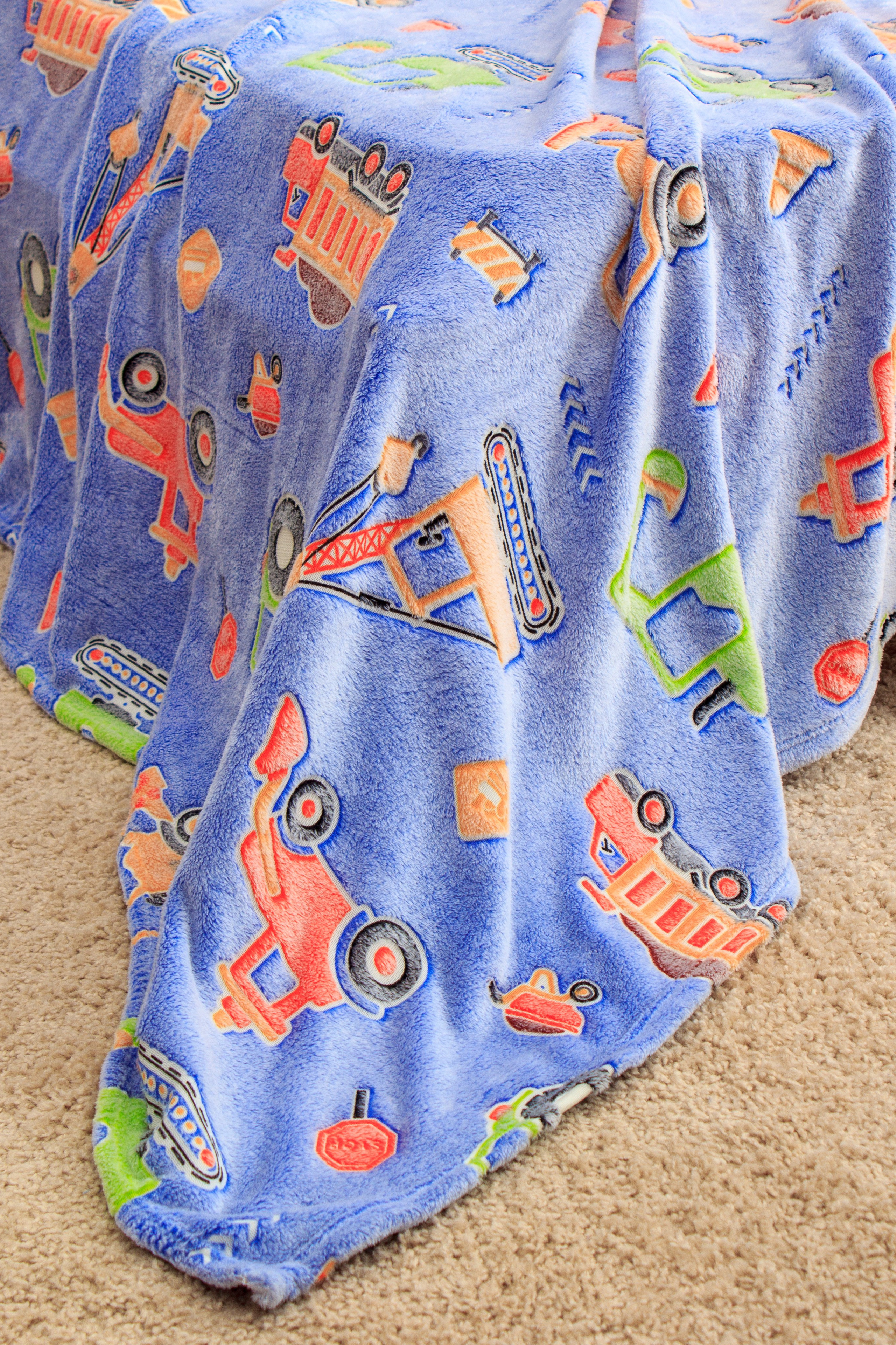 Пледы — Матвей. Фото для маркетплейсов в самых сочных локациях города Сочи