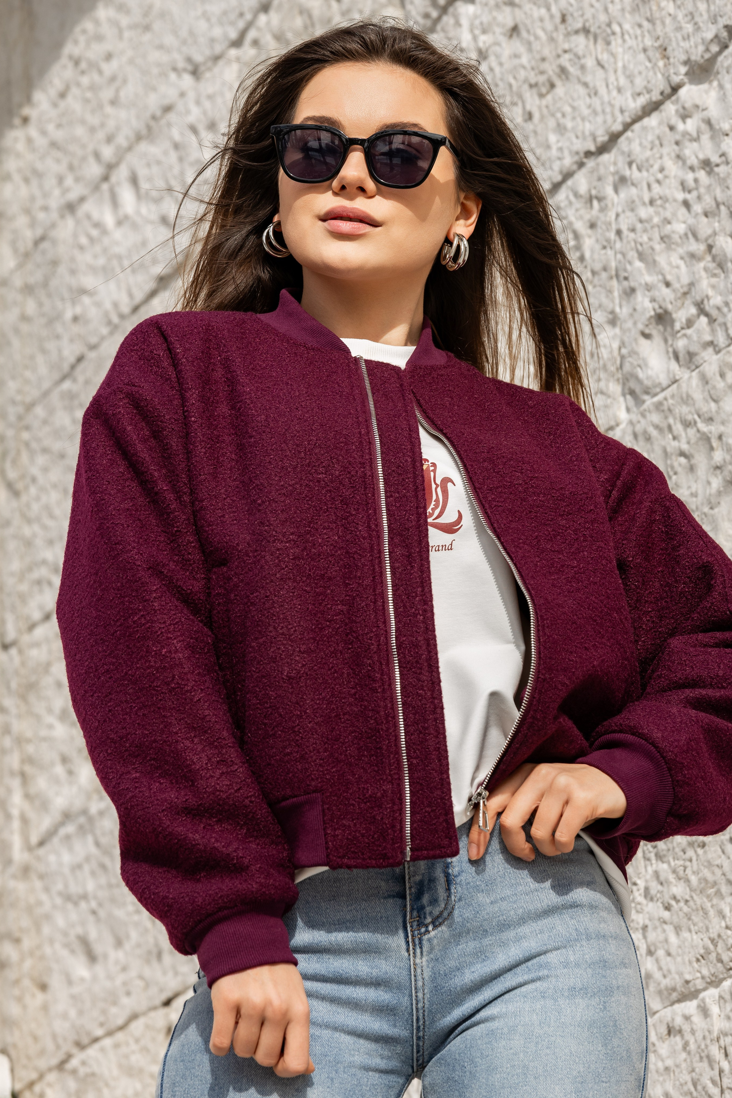 Бомберы. Фото для маркетплейсов в самых сочных локациях города Сочи