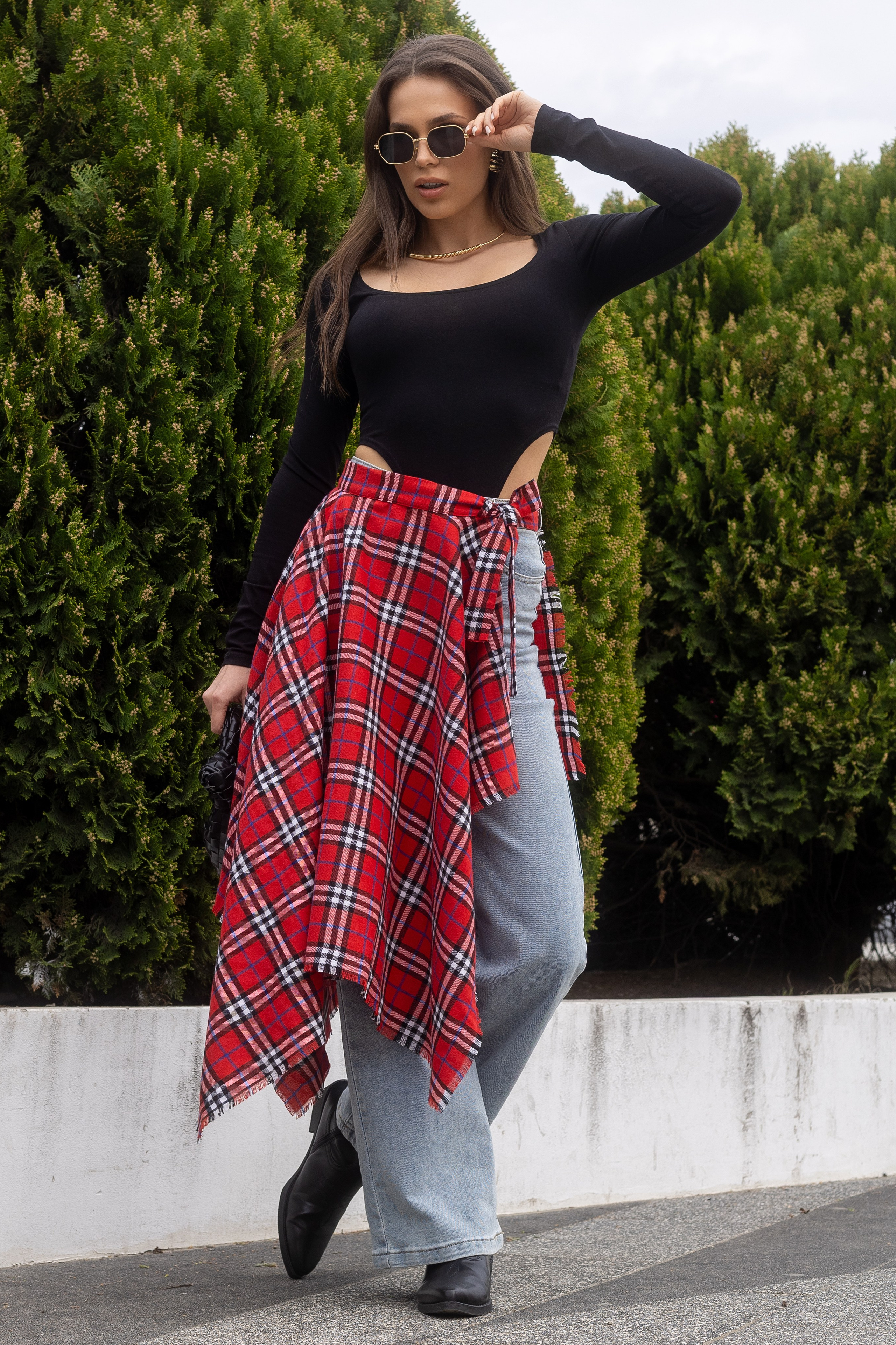 Юбки. Фото для маркетплейсов в самых сочных локациях города Сочи