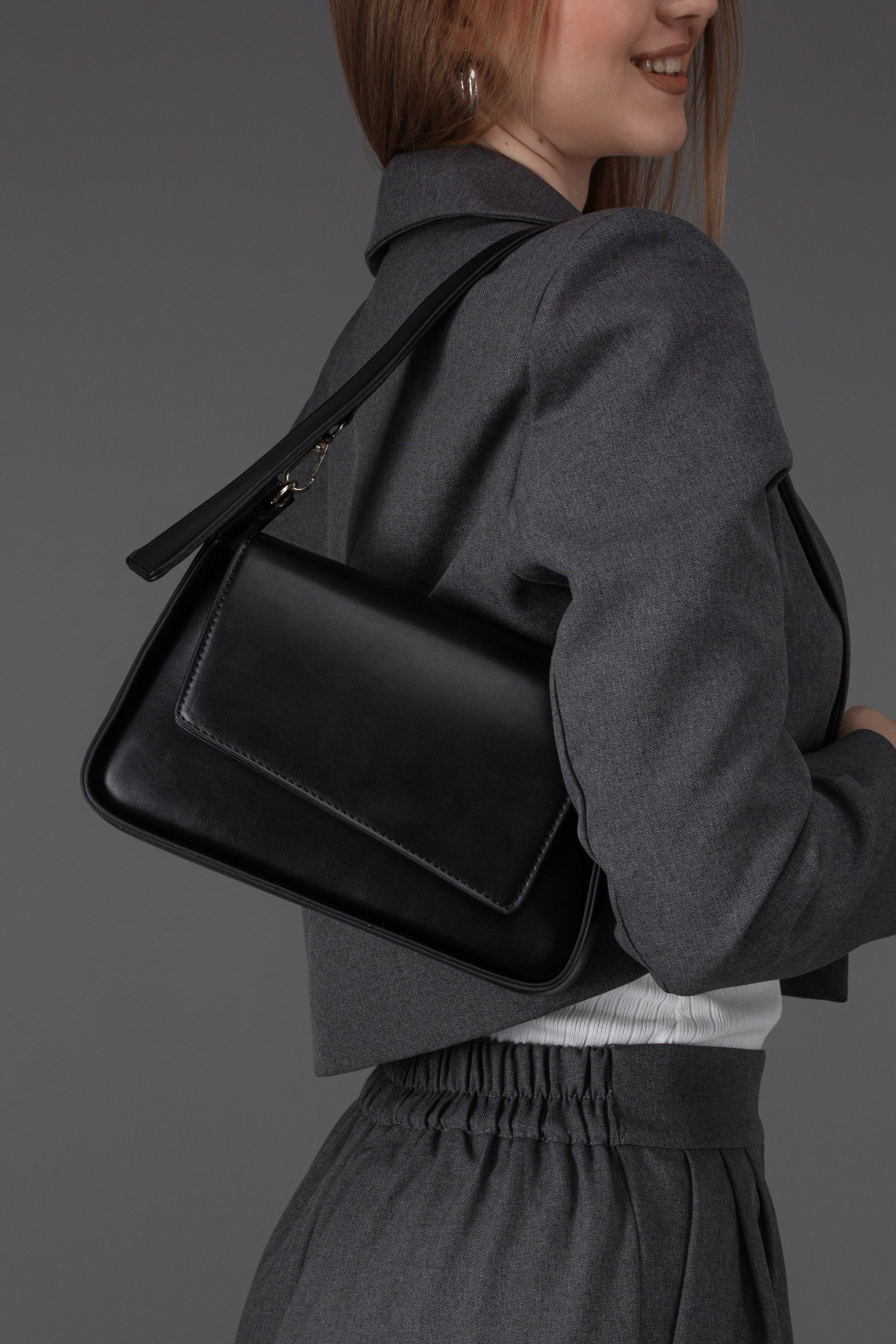 Сумки — Каролина. Фото для маркетплейсов в самых сочных локациях города Сочи