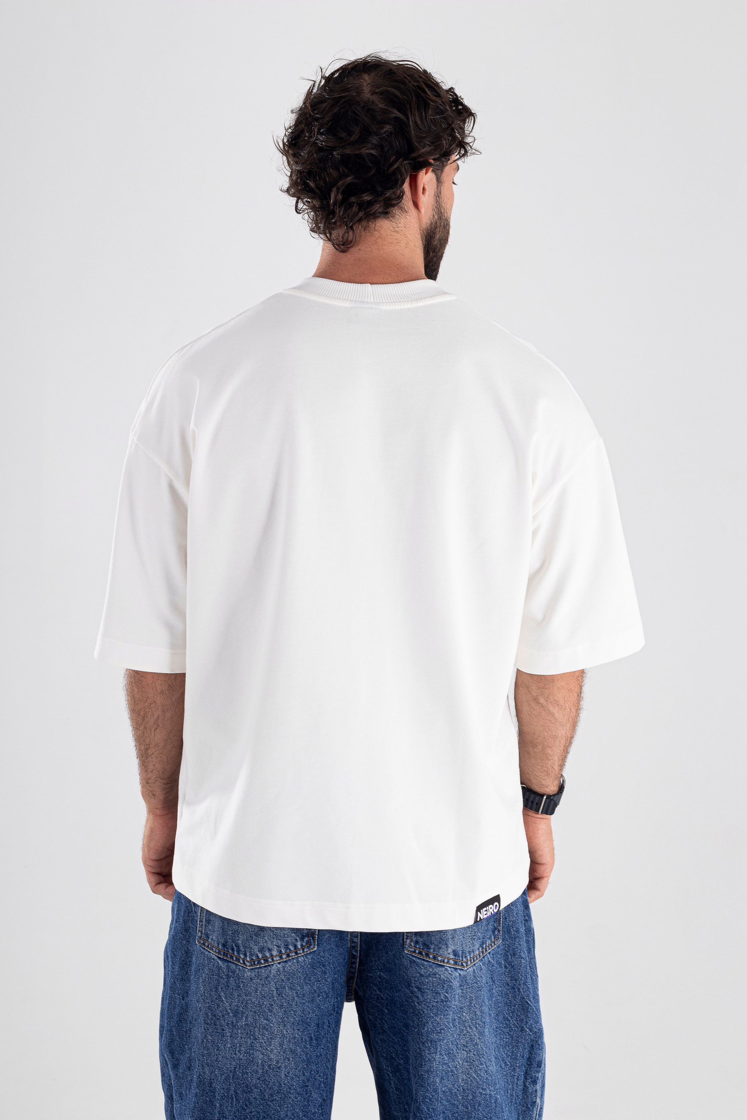 Футболки. Фото для маркетплейсов в самых сочных локациях города Сочи