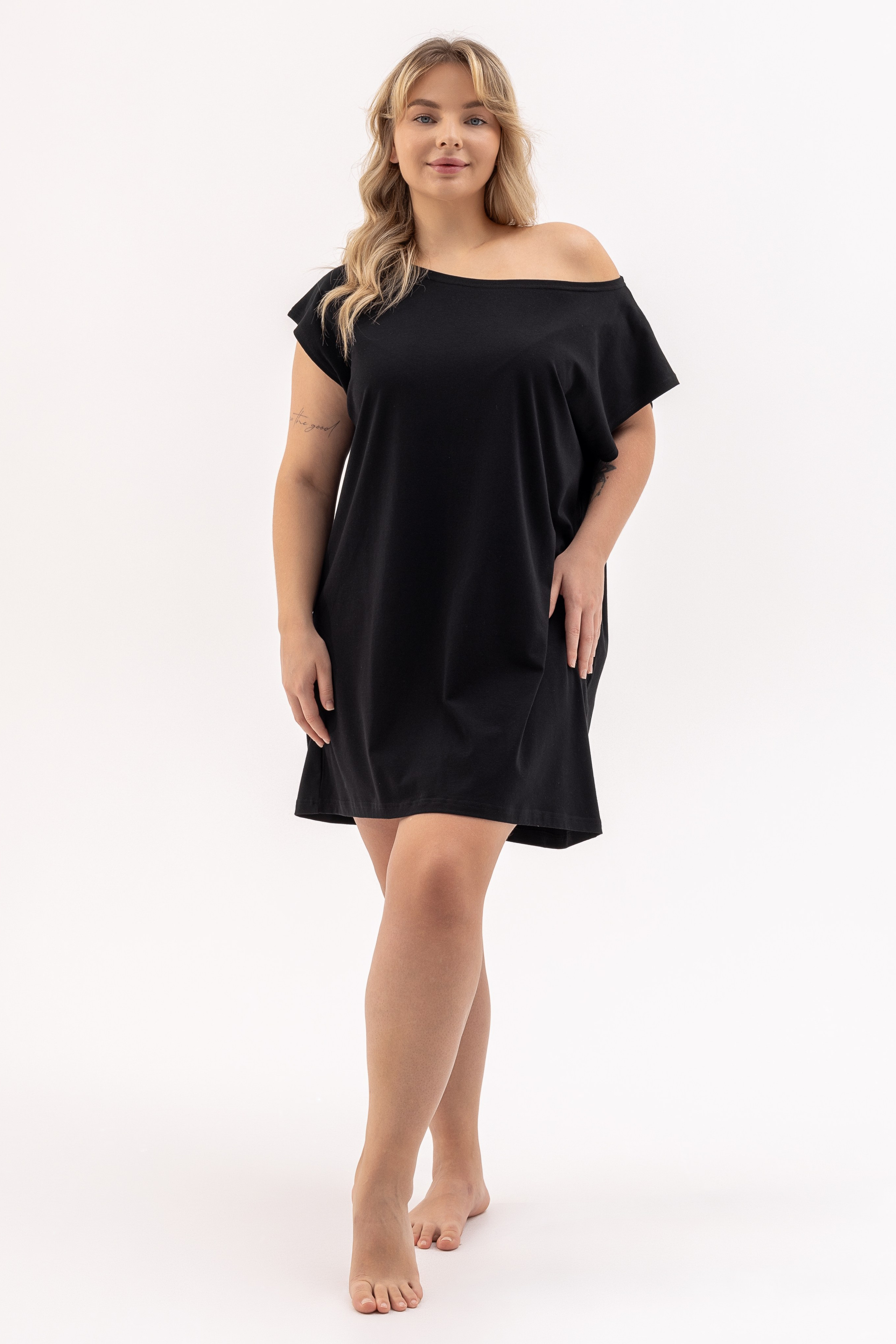 Сорочки. Фото для маркетплейсов в самых сочных локациях города Сочи