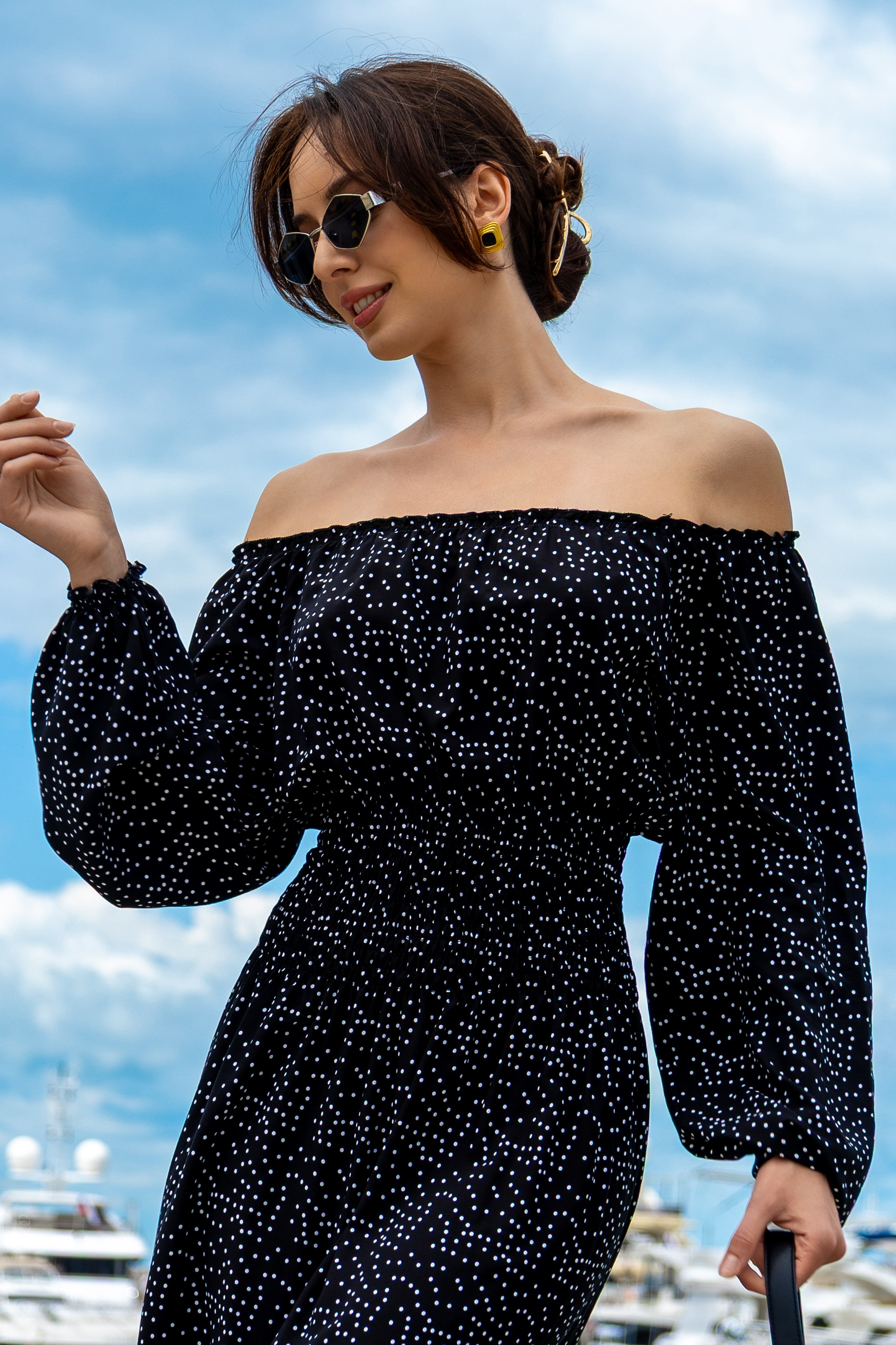 Платья. Фото для маркетплейсов в самых сочных локациях города Сочи