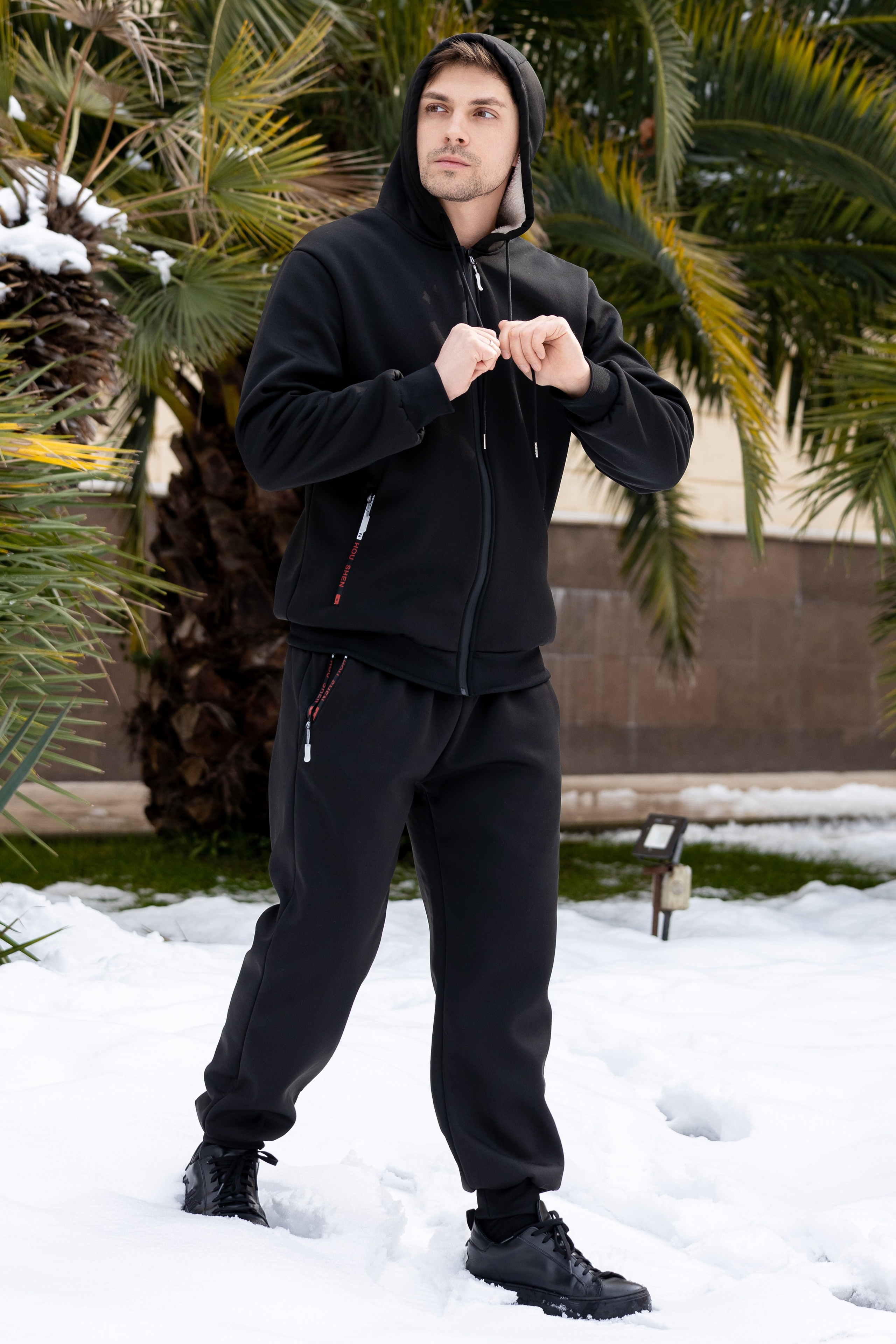 Костюм. Фото для маркетплейсов в самых сочных локациях города Сочи