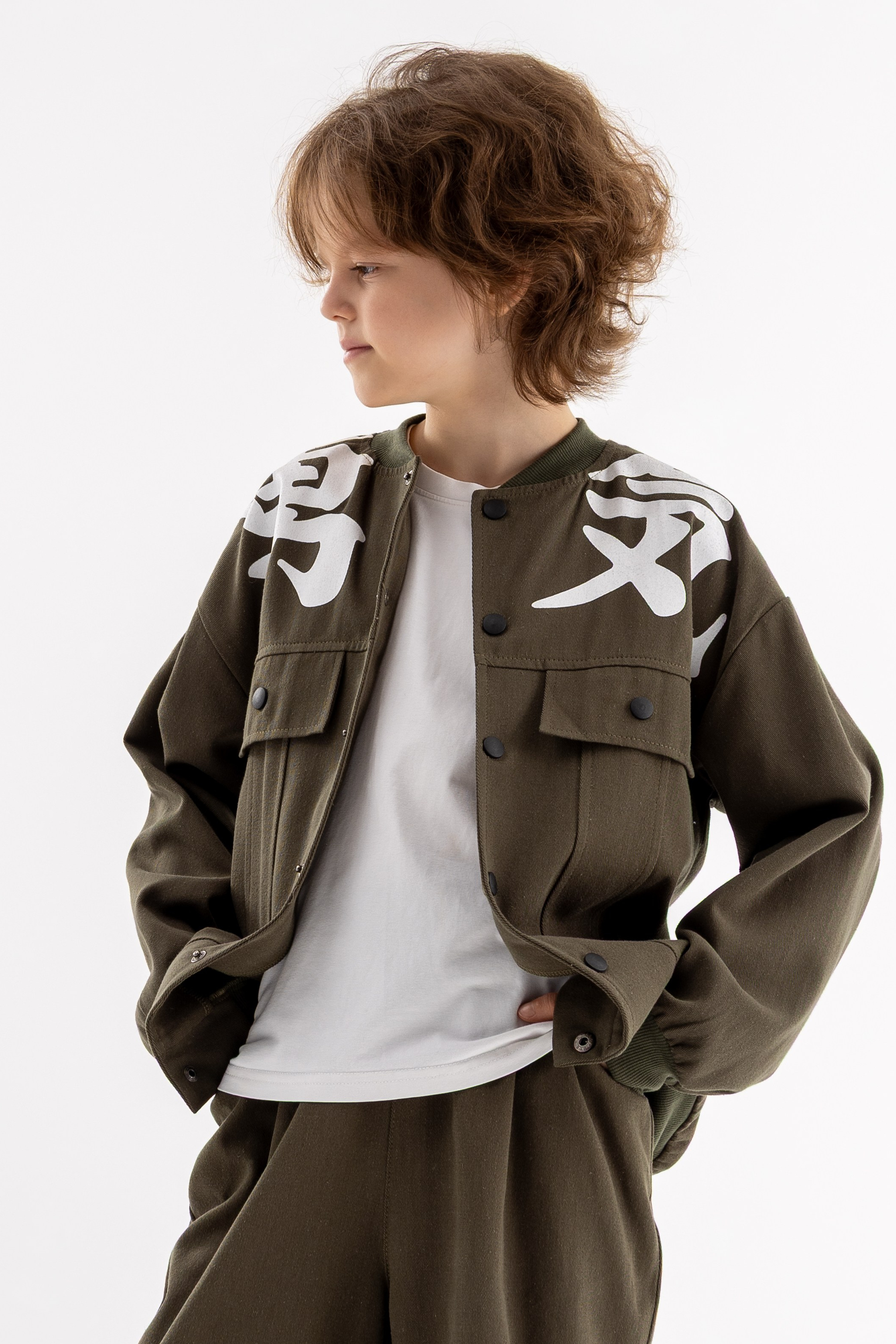 Костюм. Фото для маркетплейсов в самых сочных локациях города Сочи