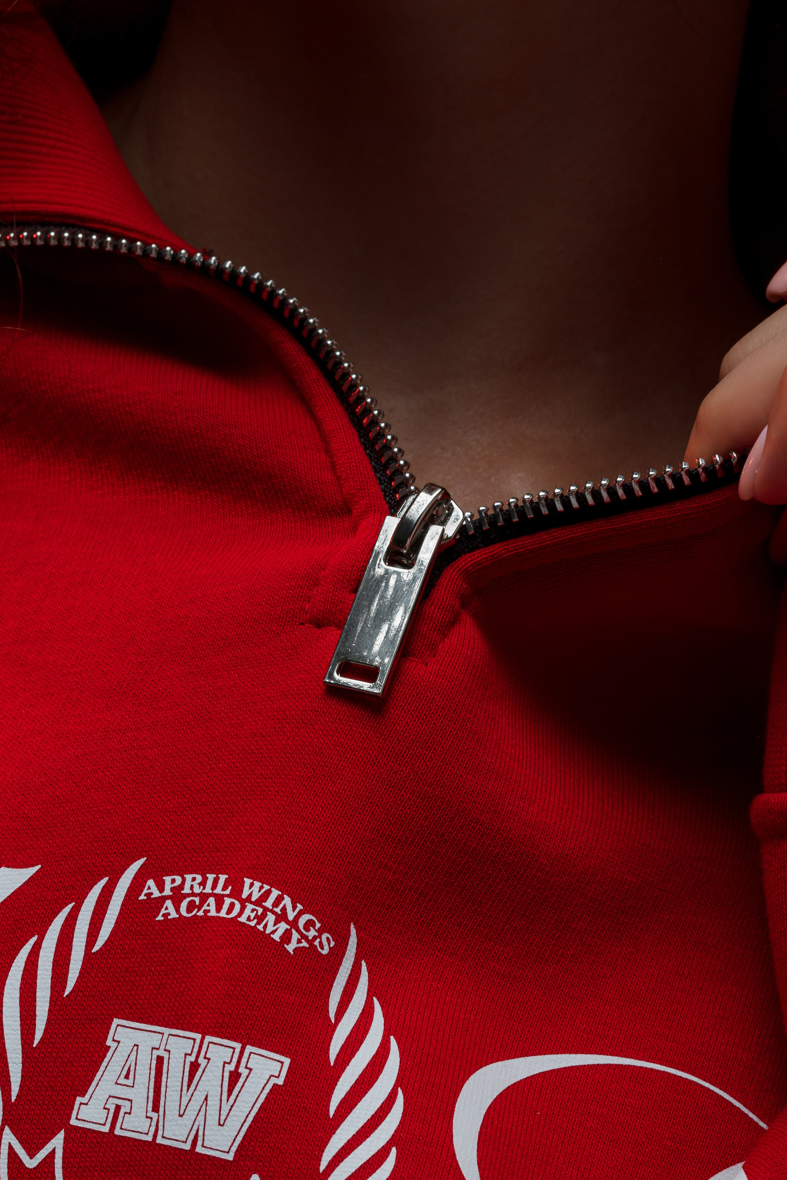 Костюм — Элана. Фото для маркетплейсов в самых сочных локациях города Сочи