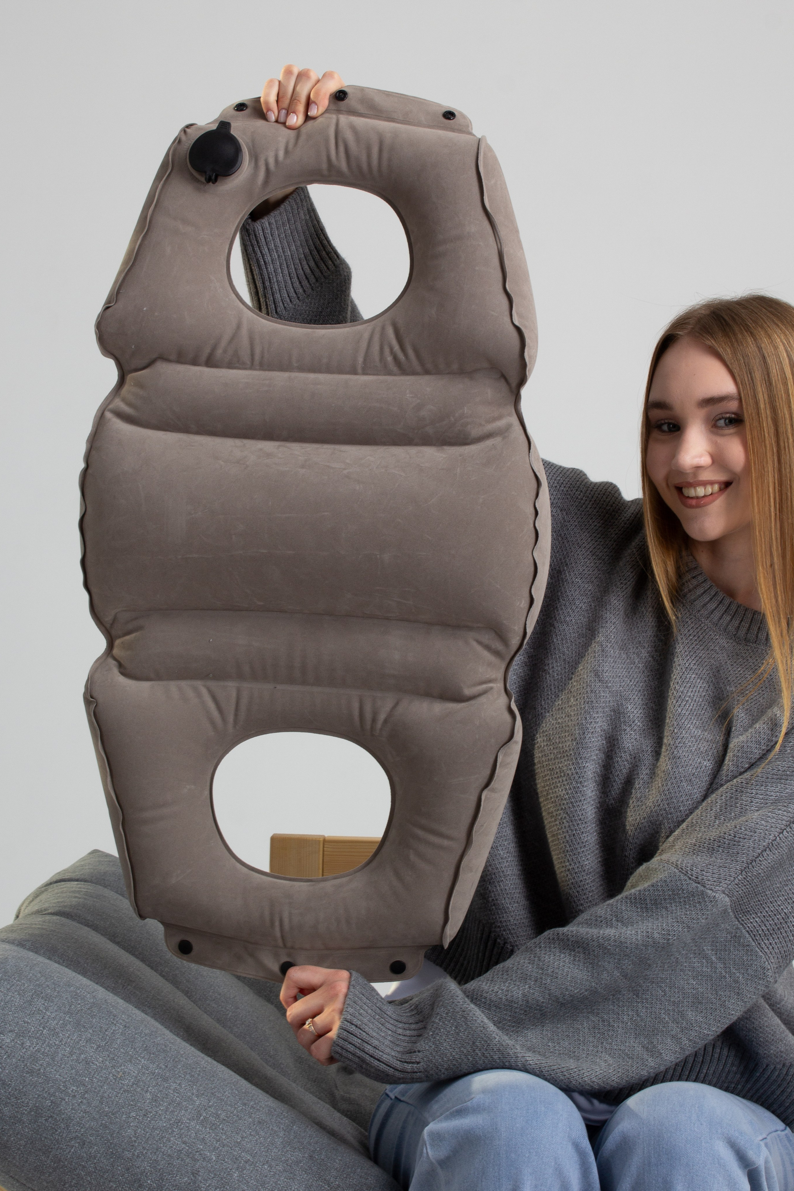 Надувная подушка — Каролина. Фото для маркетплейсов в самых сочных локациях города Сочи