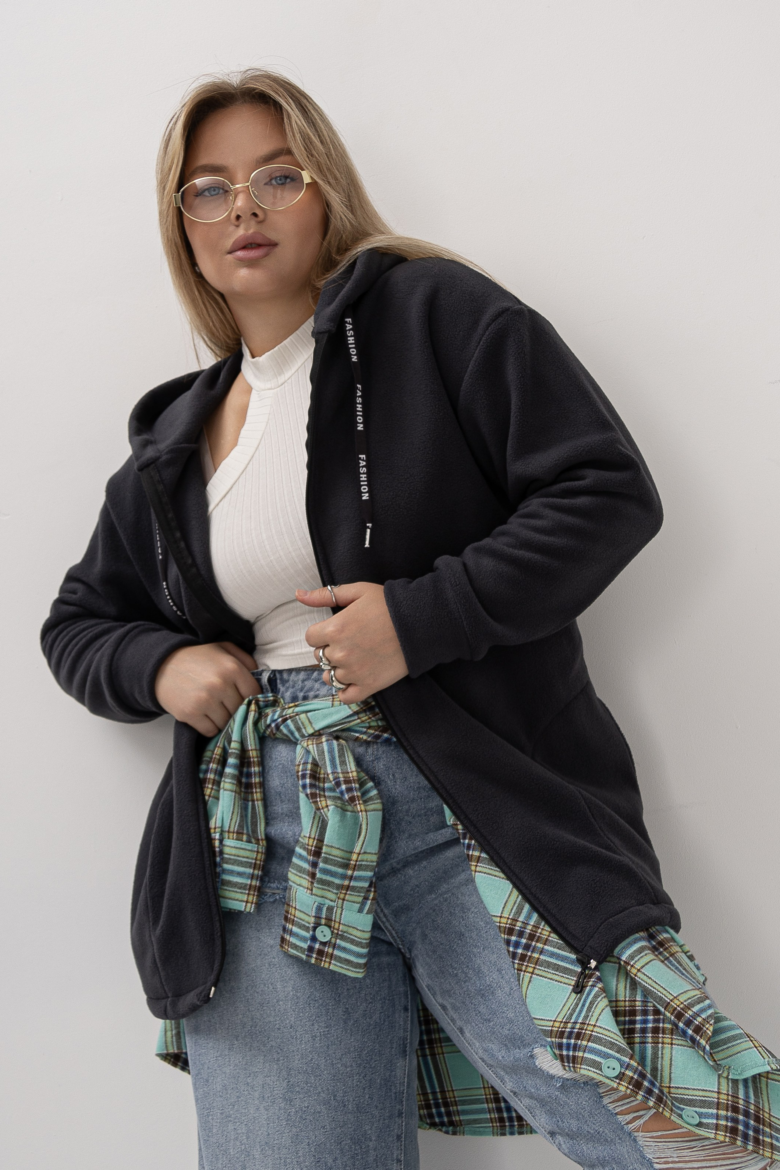 Зипки. Фото для маркетплейсов в самых сочных локациях города Сочи